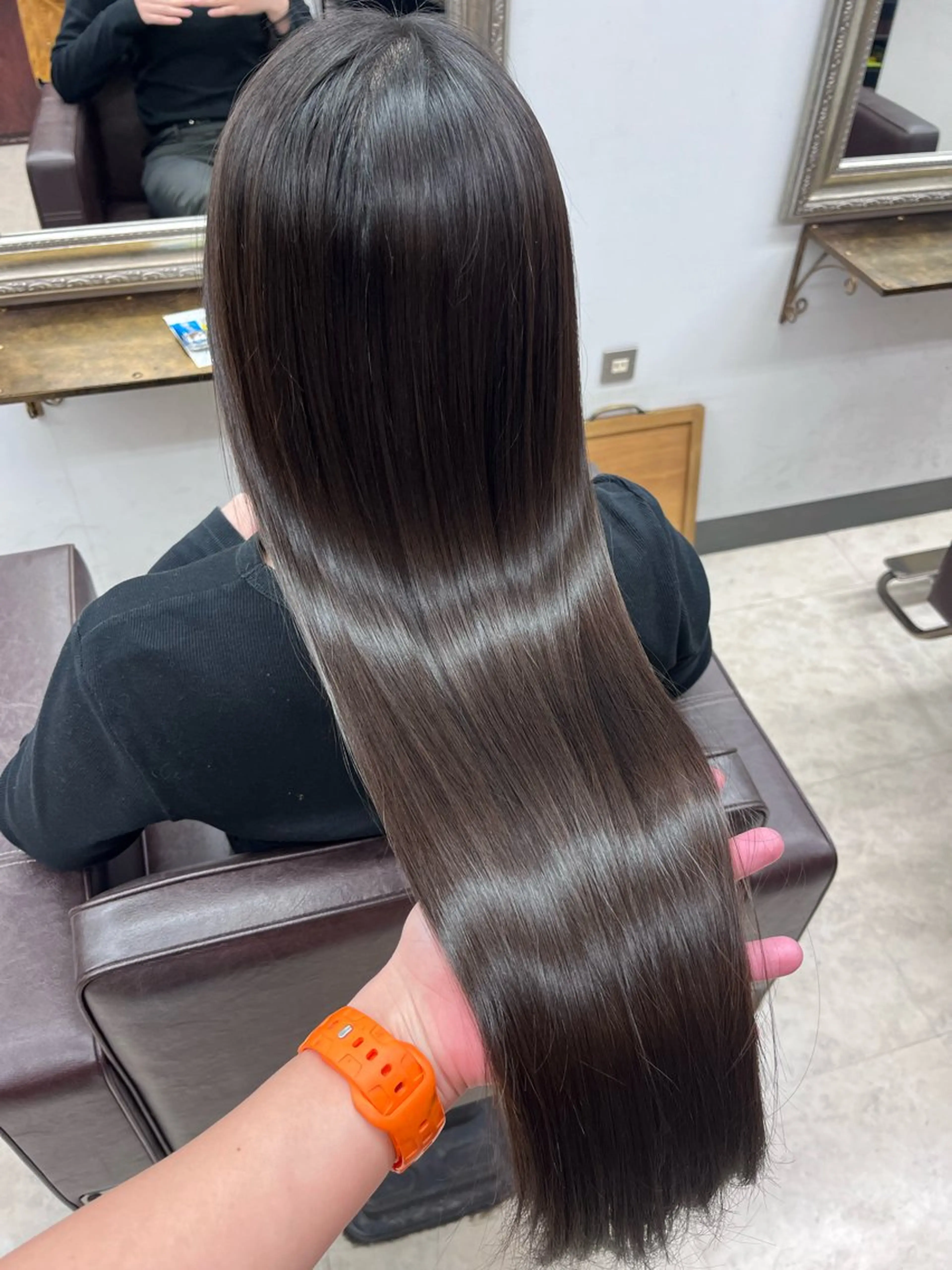 ロング トリートメント Crescere所属・小島 凜のヘアスタイル