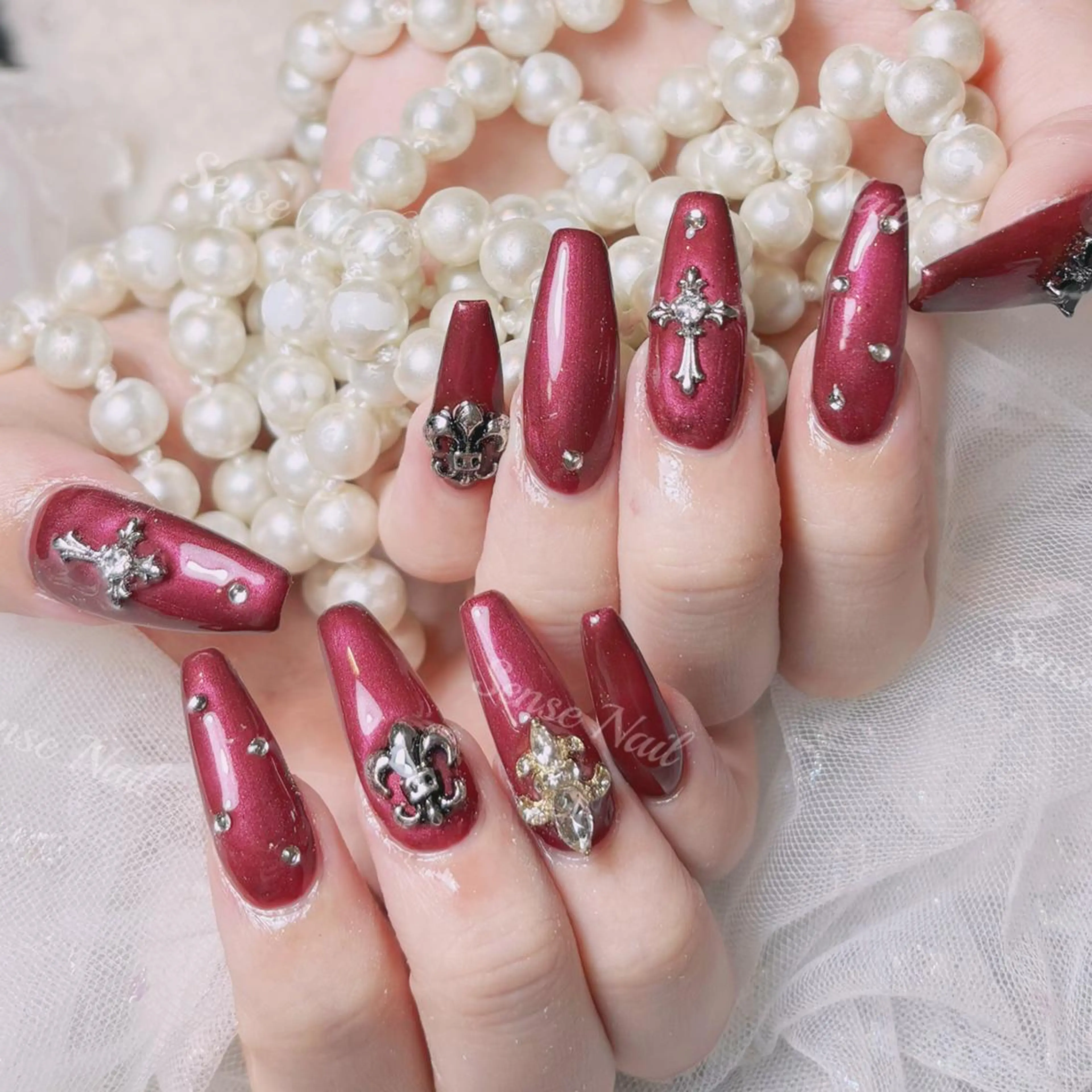 ネイル ハンドネイル ハンドケア Feinn Ink💕のネイルデザイン