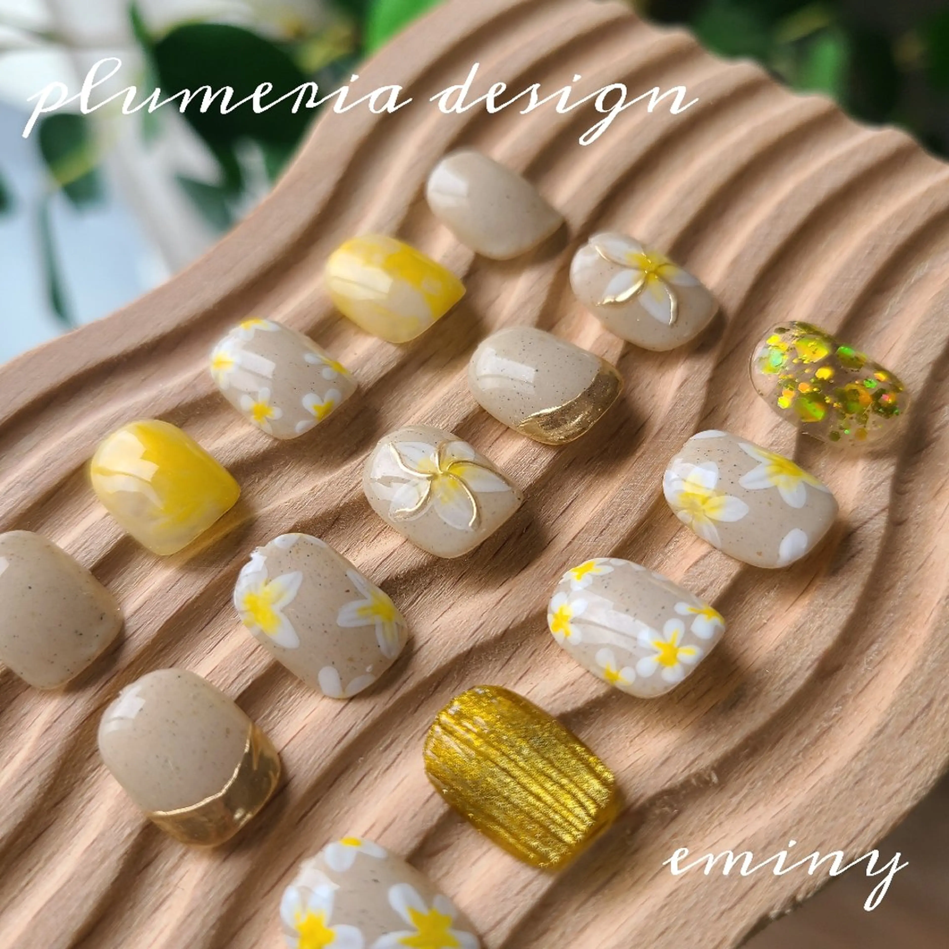 ネイル フラワーネイル 夏ネイル 黄色 nail salon  eminyのネイルデザイン