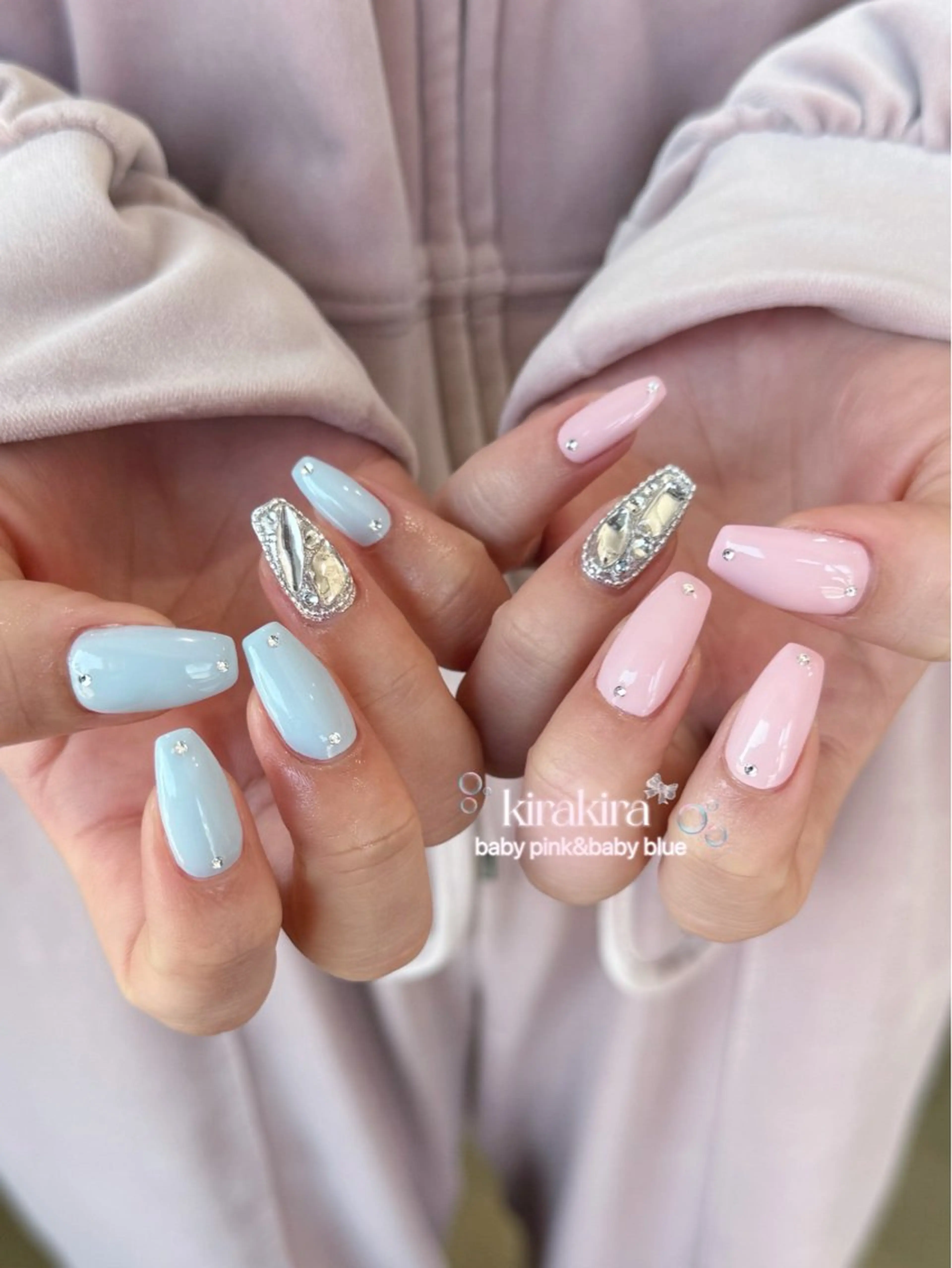 ネイル アートネイル キラキラネイル ハンドネイル nail salon rhune所属・nail salon rhuneのネイルデザイン