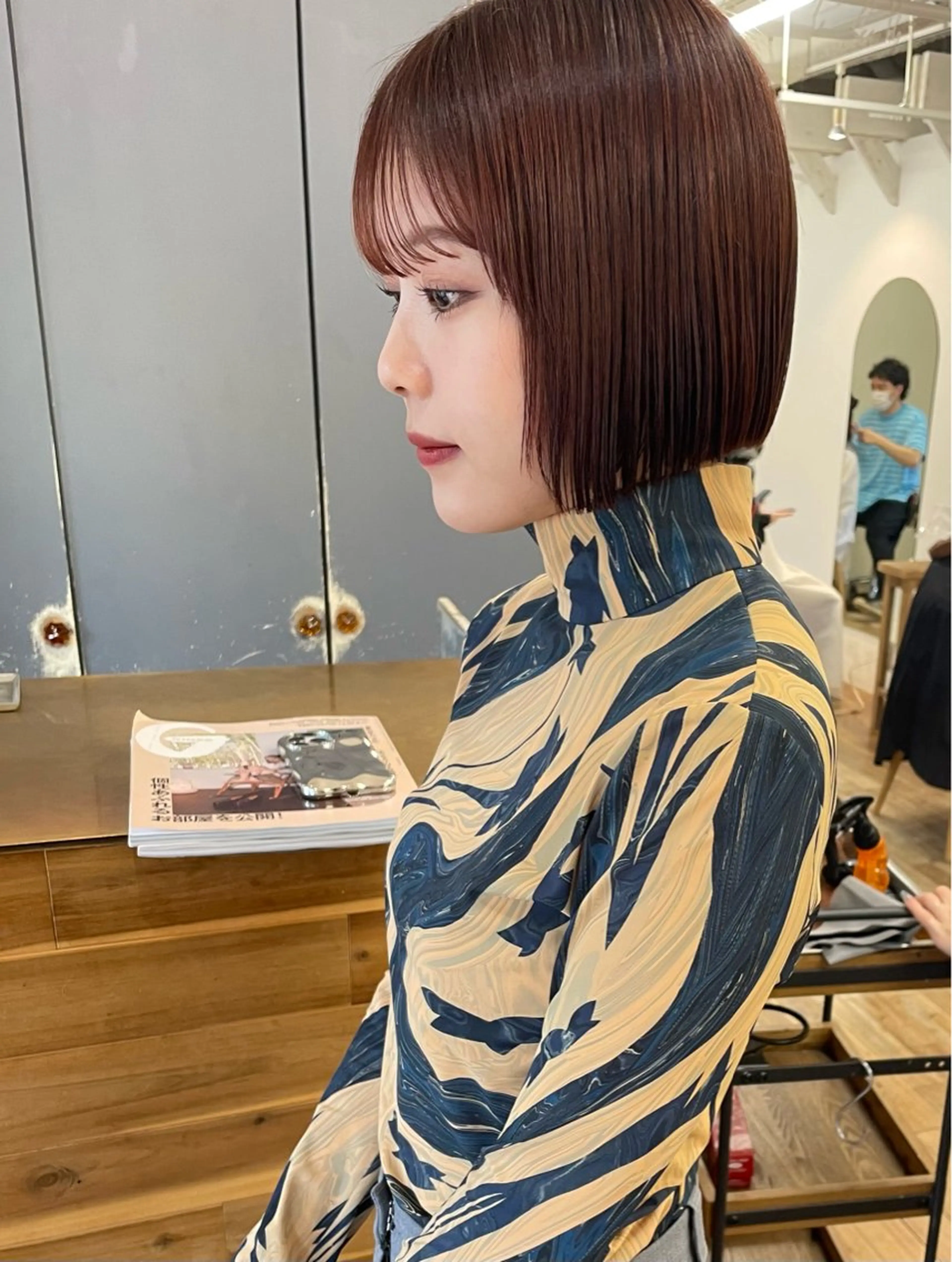 ショート カラー 谷岡 聖花 /切りっぱなしボブのヘアスタイル