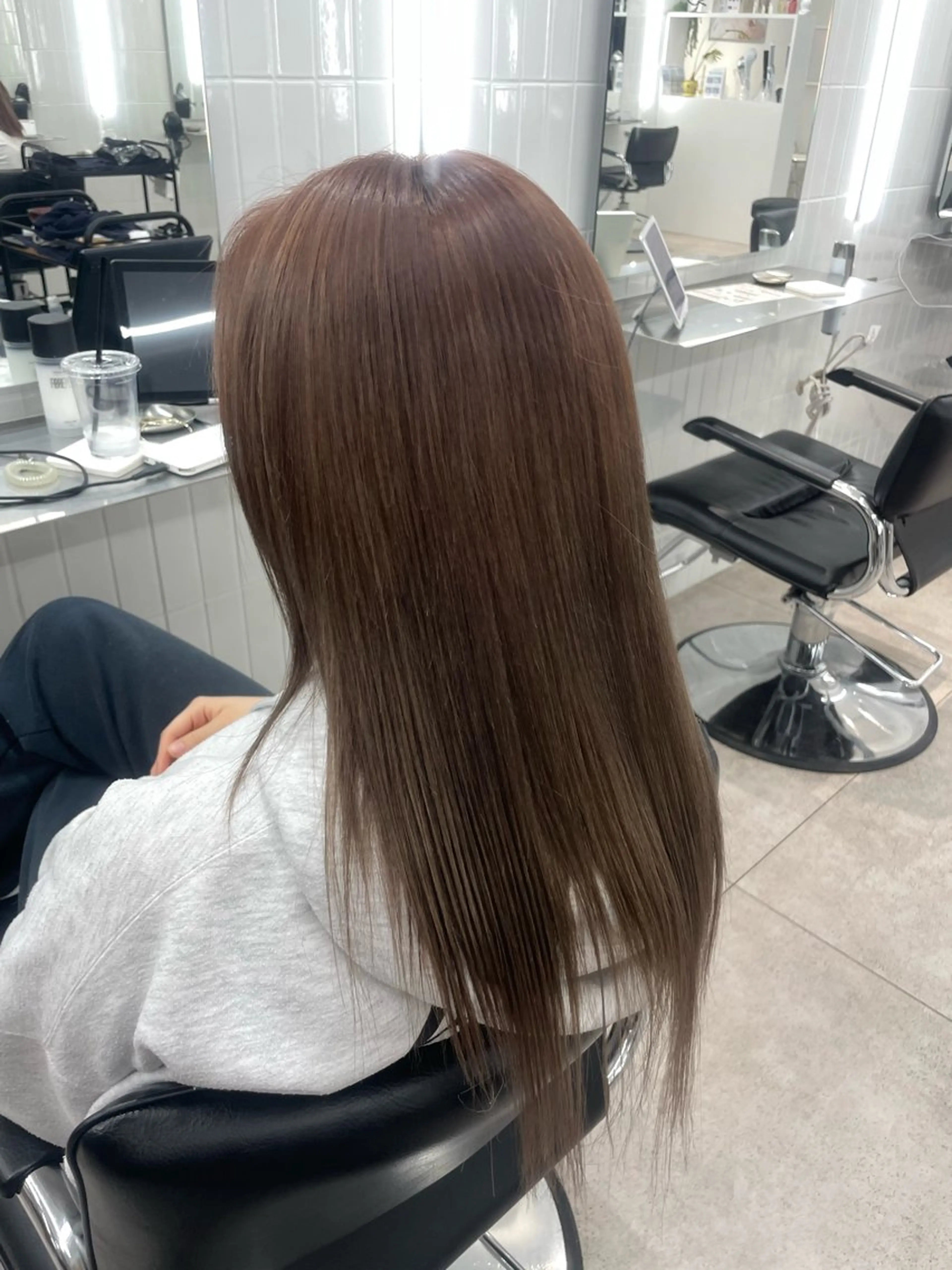 ロング カラー ベージュカラー オリーブベージュ ヘアカラー 表参道/ハイライト リタッチ/縮毛矯正のヘアスタイル