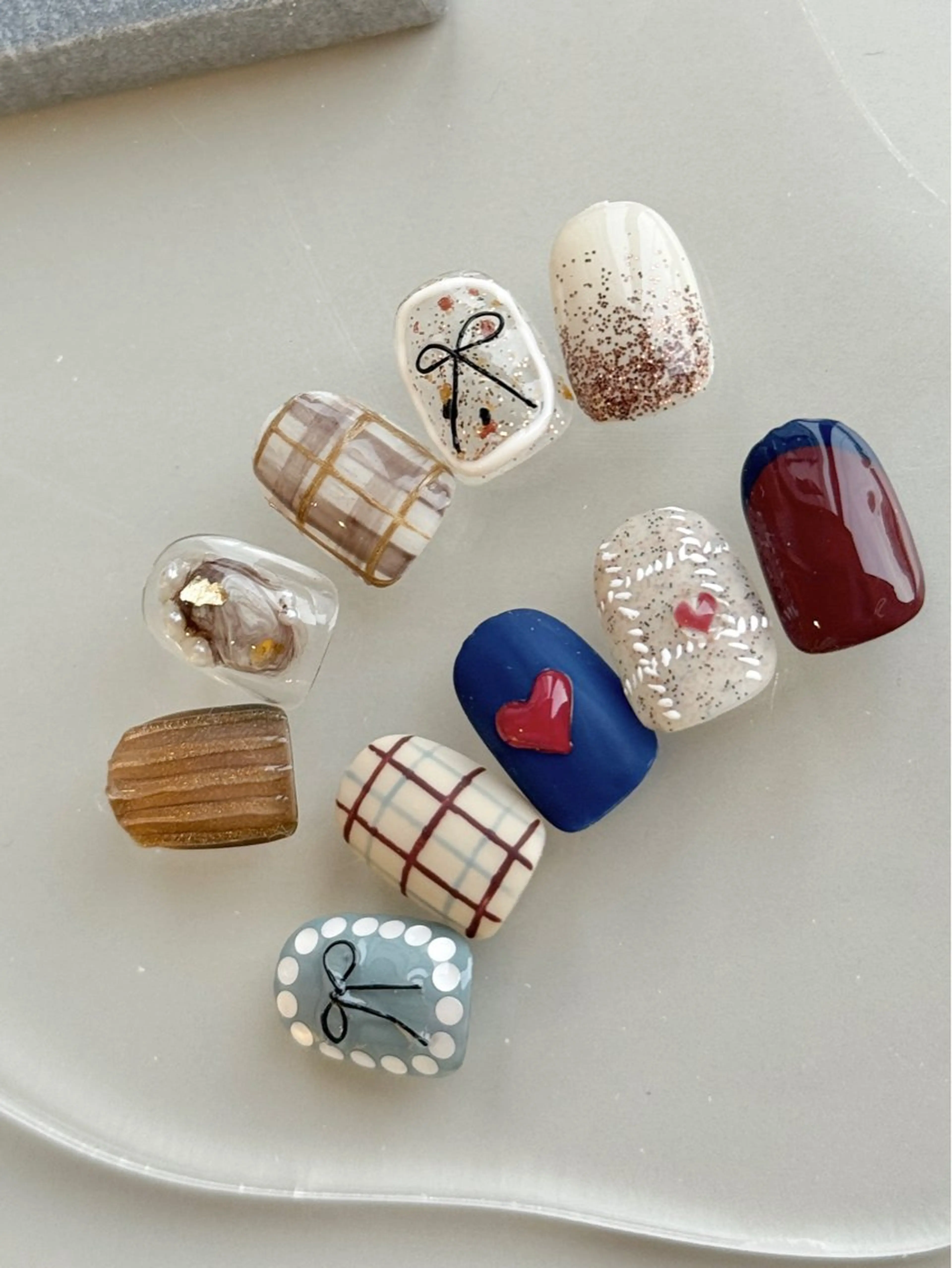 ネイル ハンドネイル 深田 美雪のネイルデザイン