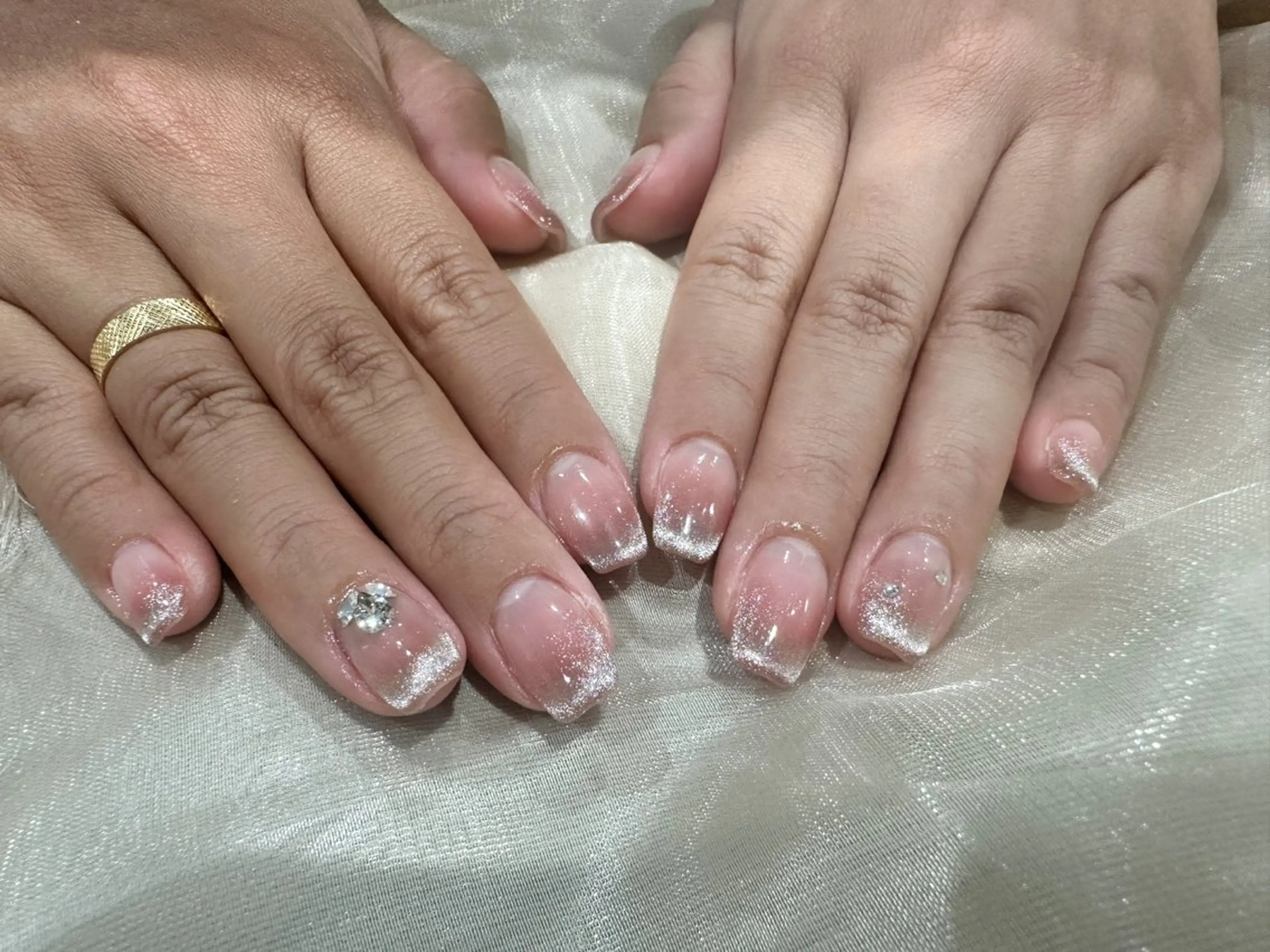 ネイル フレンチネイル マグネットネイル マグネットフレンチ Renatus Nailのネイルデザイン