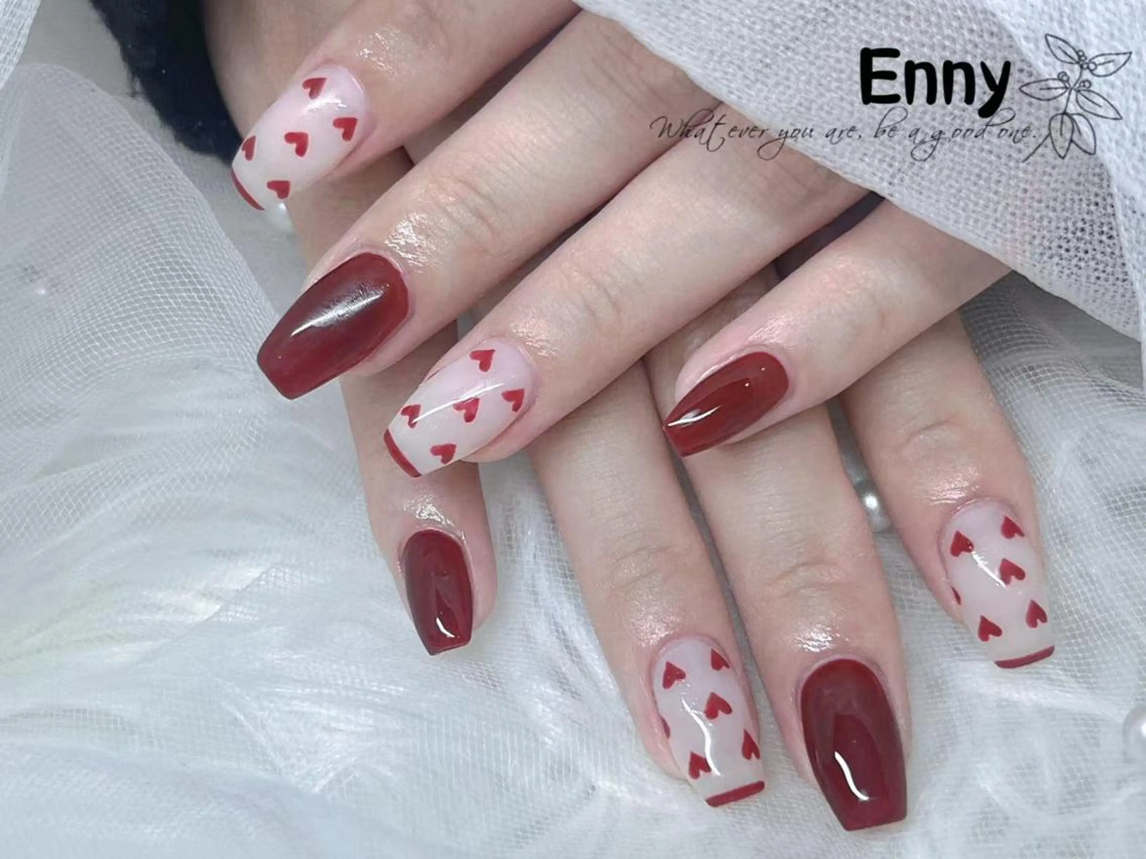 ネイル チークネイル 長さ出し フラッシュネイル フットネイル フレンチネイル Nailsalon Ennyのネイルデザイン