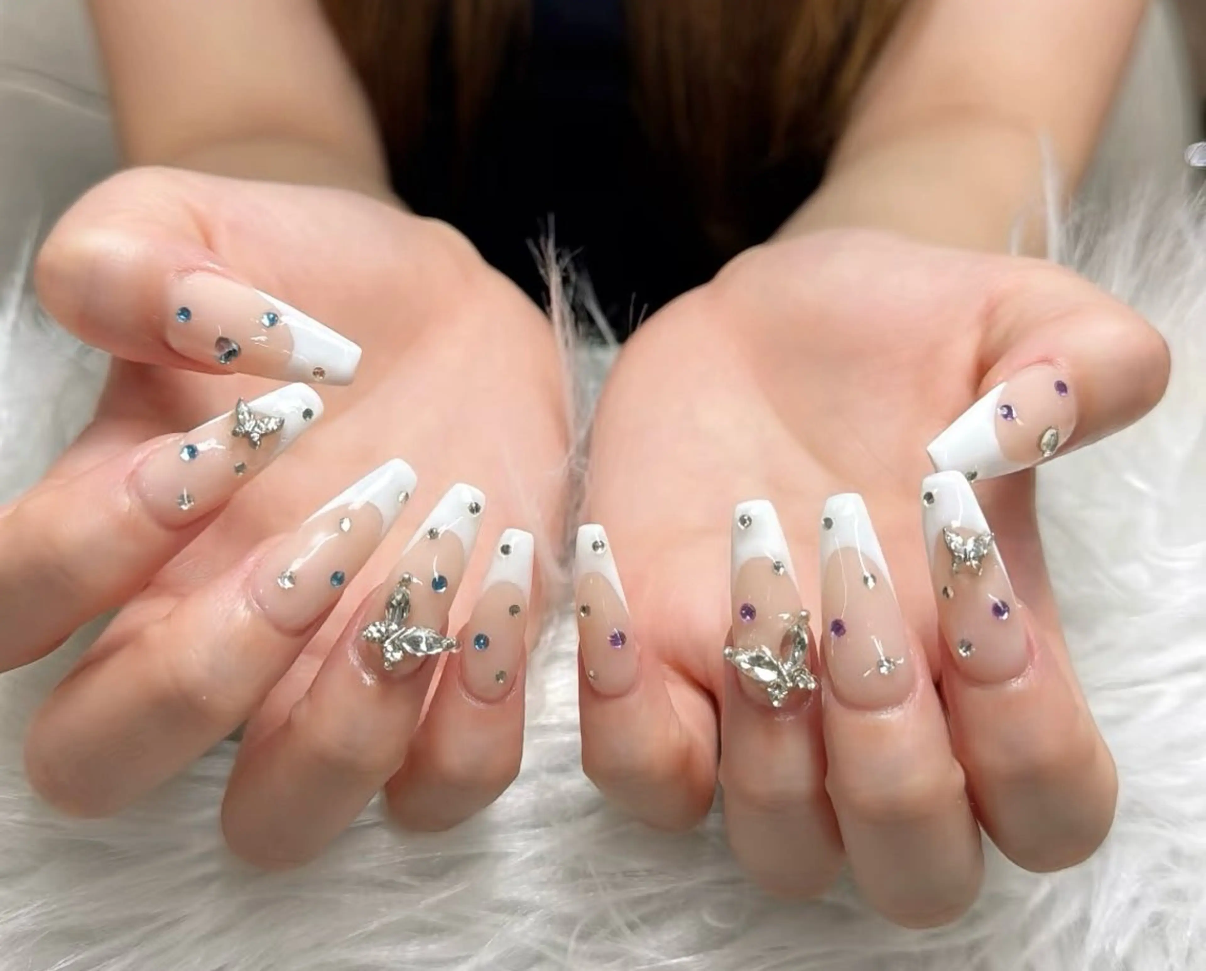 ネイル 高木 維麗絲のネイルデザイン