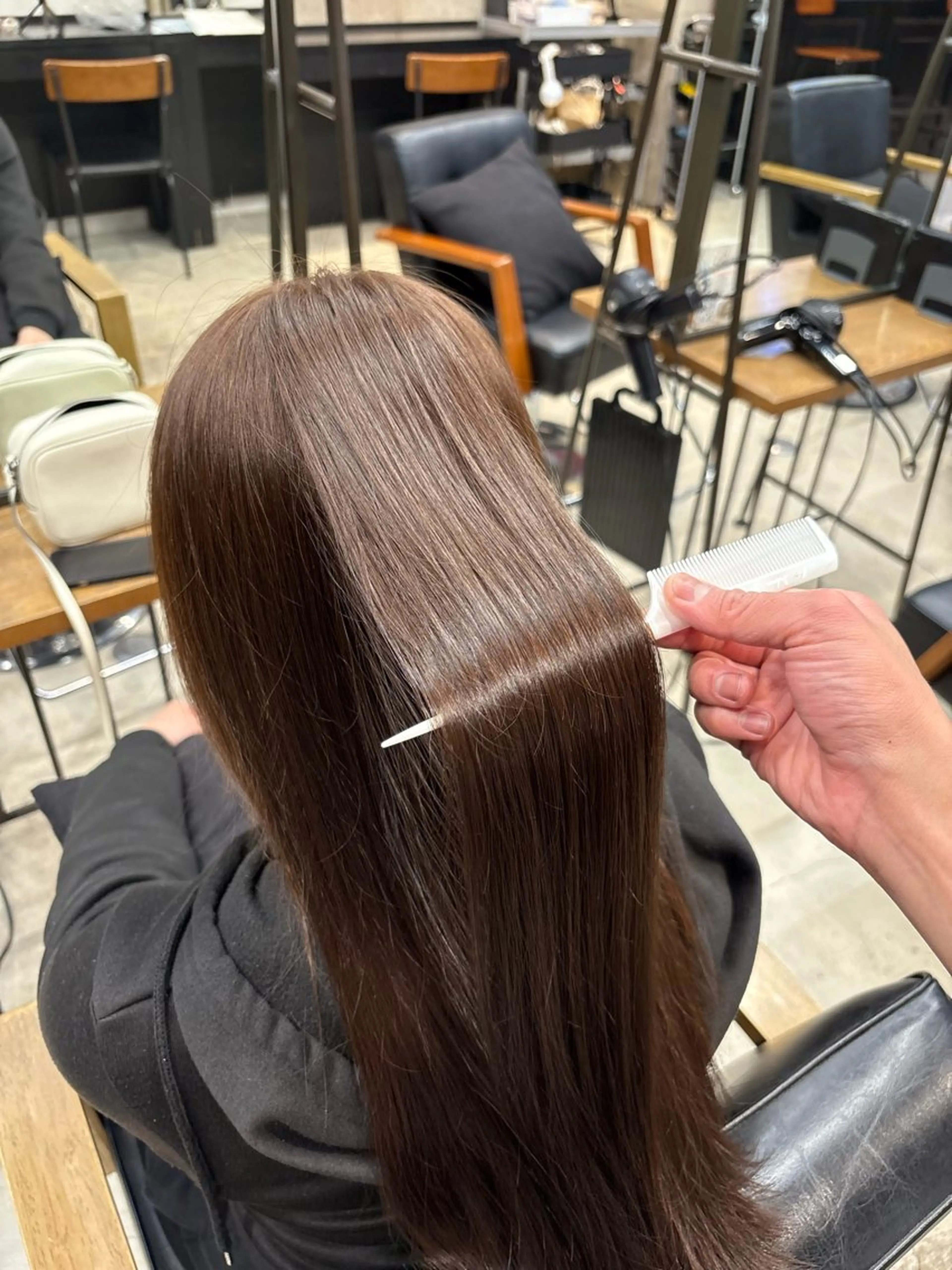 セミロング カラー ブラウンカラー ヘアカラー SiSTA 自由が丘所属・自由ヶ丘 ボブ/レイヤーのヘアスタイル