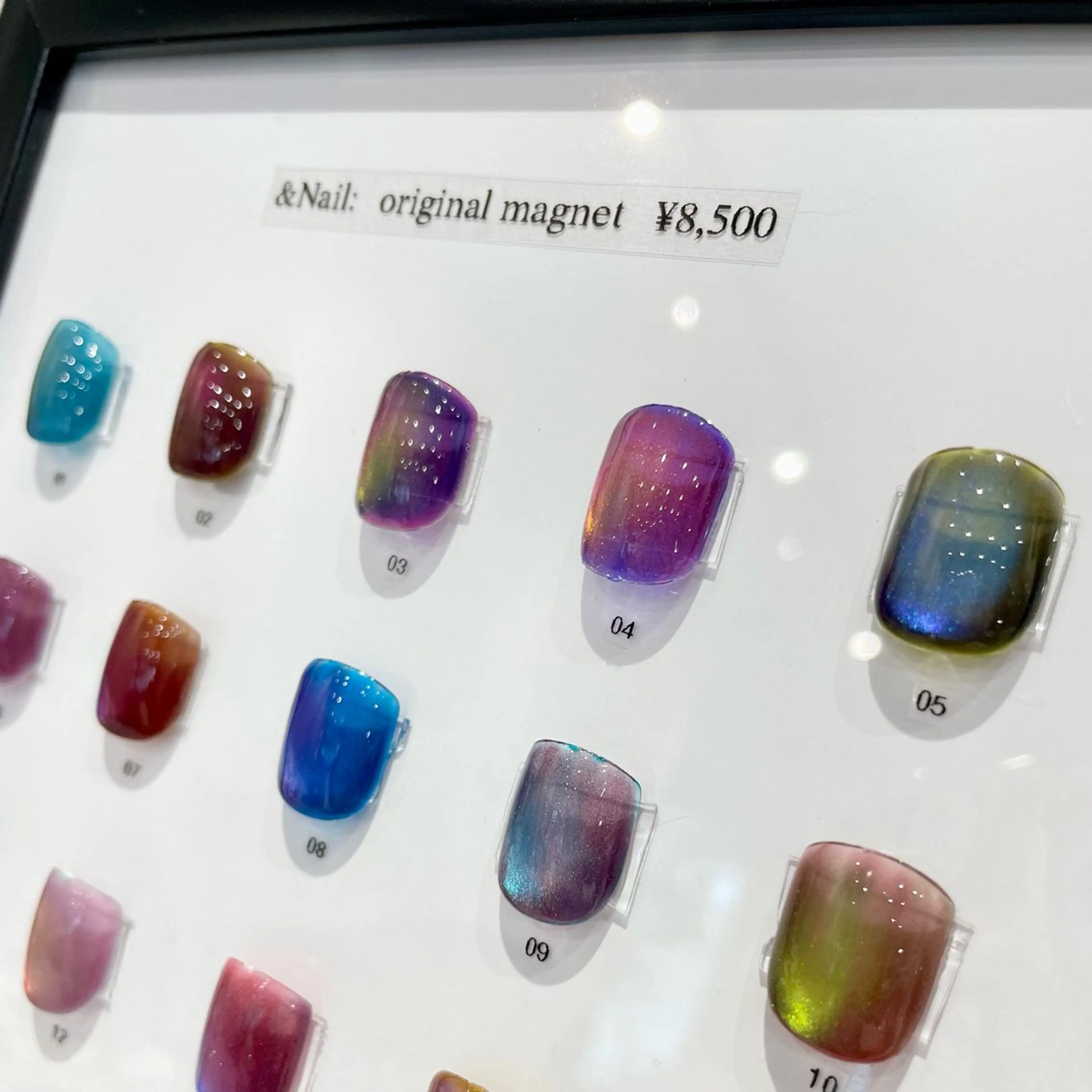ネイル &Nail:アンドネイルコロン所属・&Nail: アンドネイルコロンのネイルデザイン