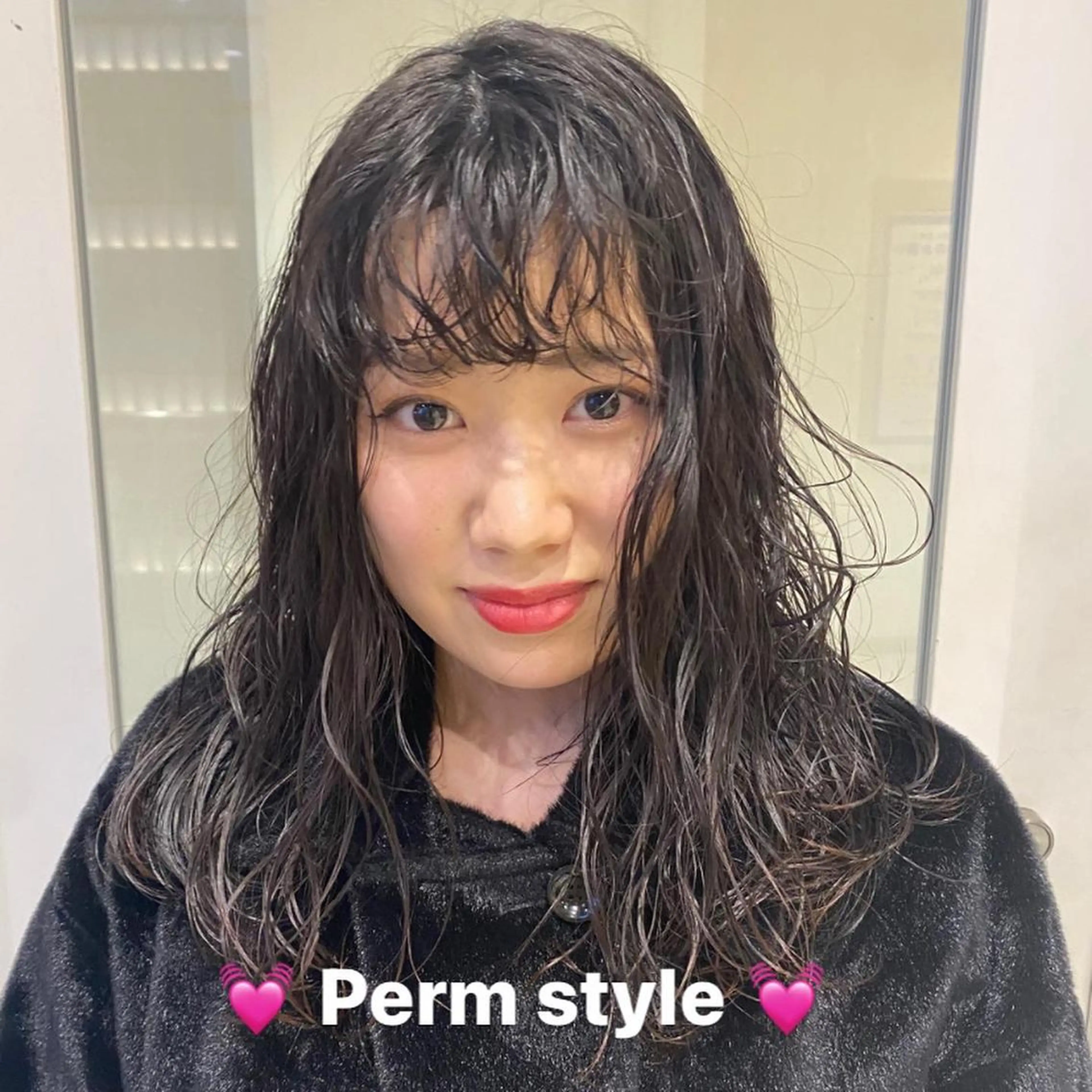 ロング パーマ Yahiko ハイトーンのヘアスタイル