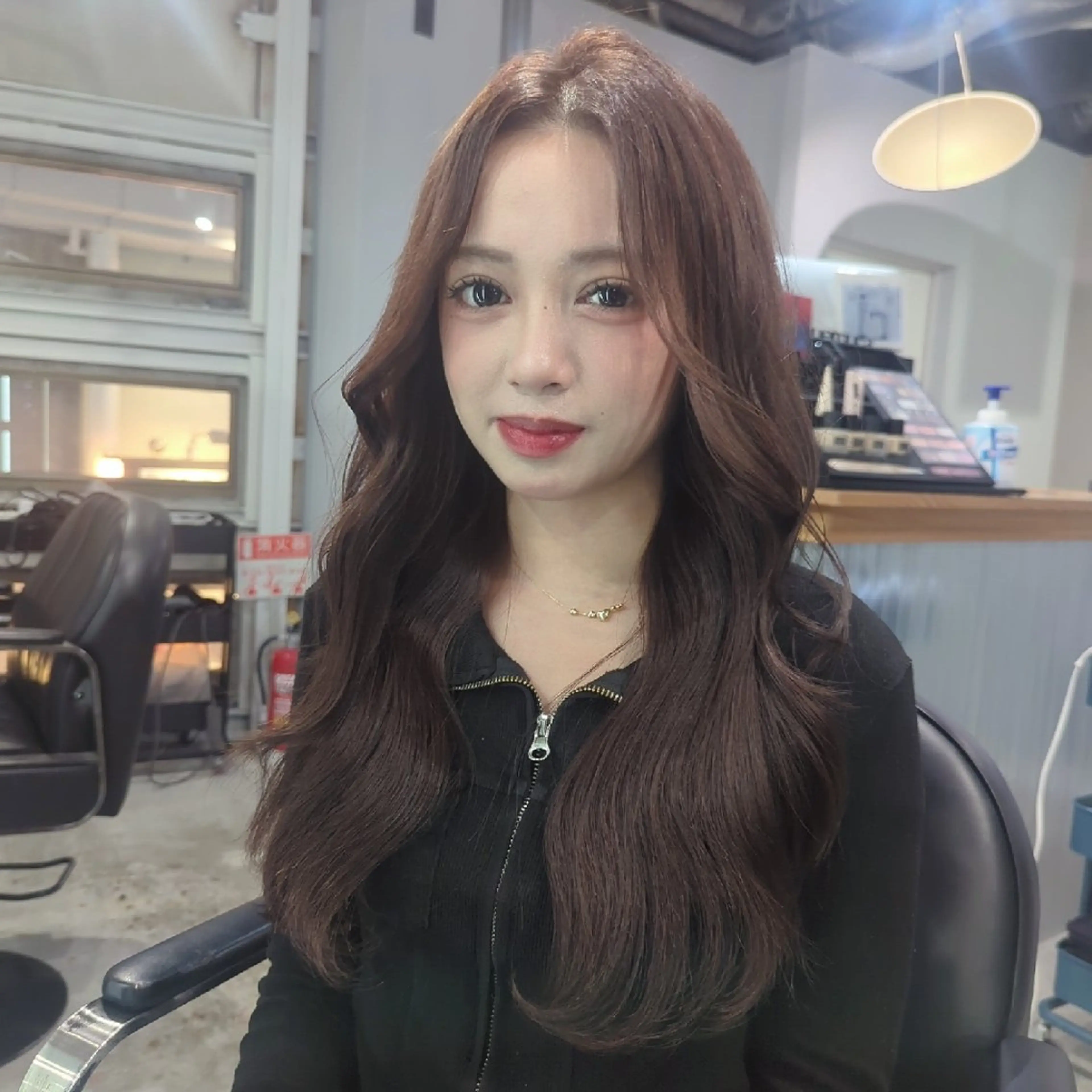 ロング ヘアカラー エクステ EDeN  Ryoりょうのヘアスタイル