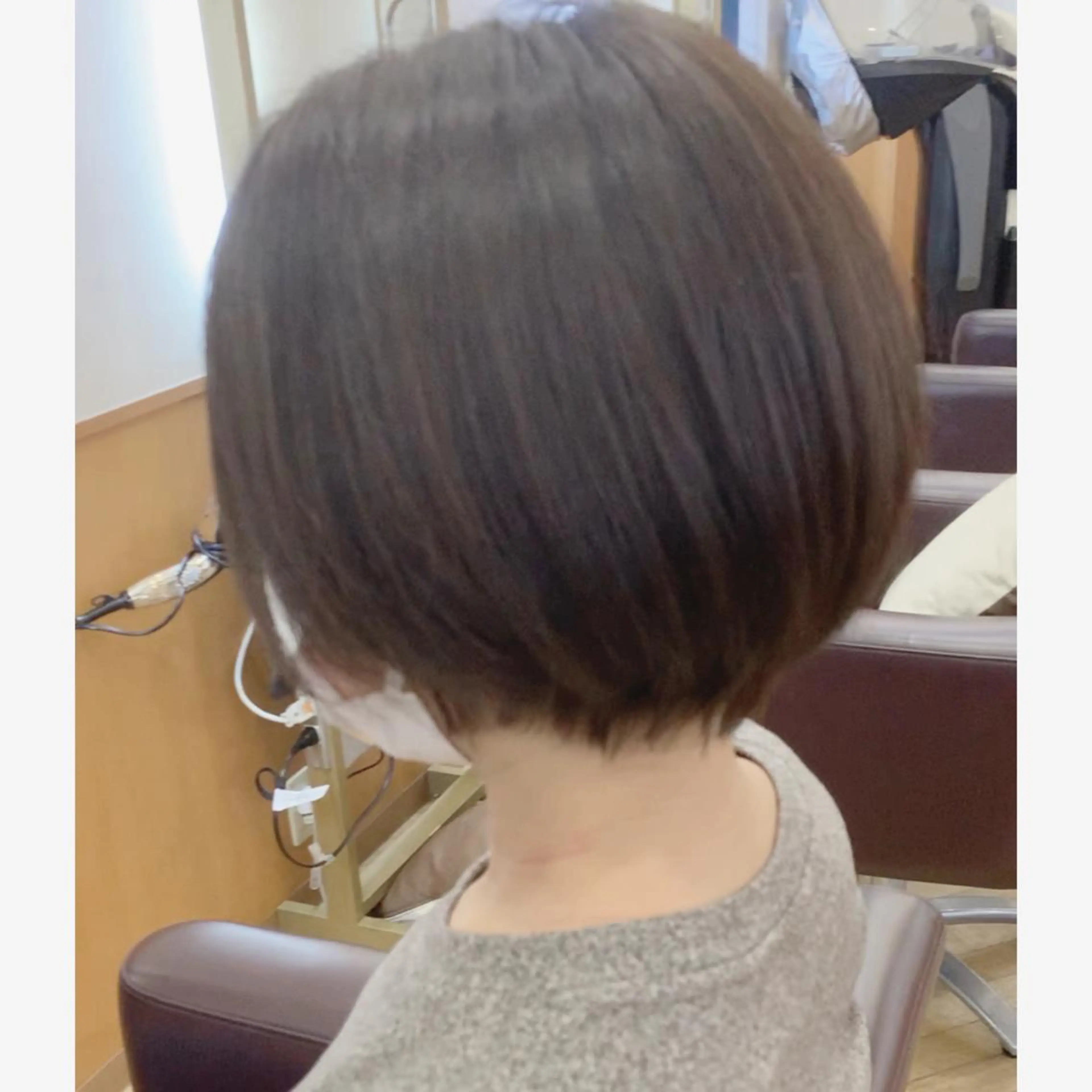 ショート カラー くびれヘア ショートヘア サンテヴィスタ　本八幡店所属・中根　いち 美髪を作るプロのヘアスタイル