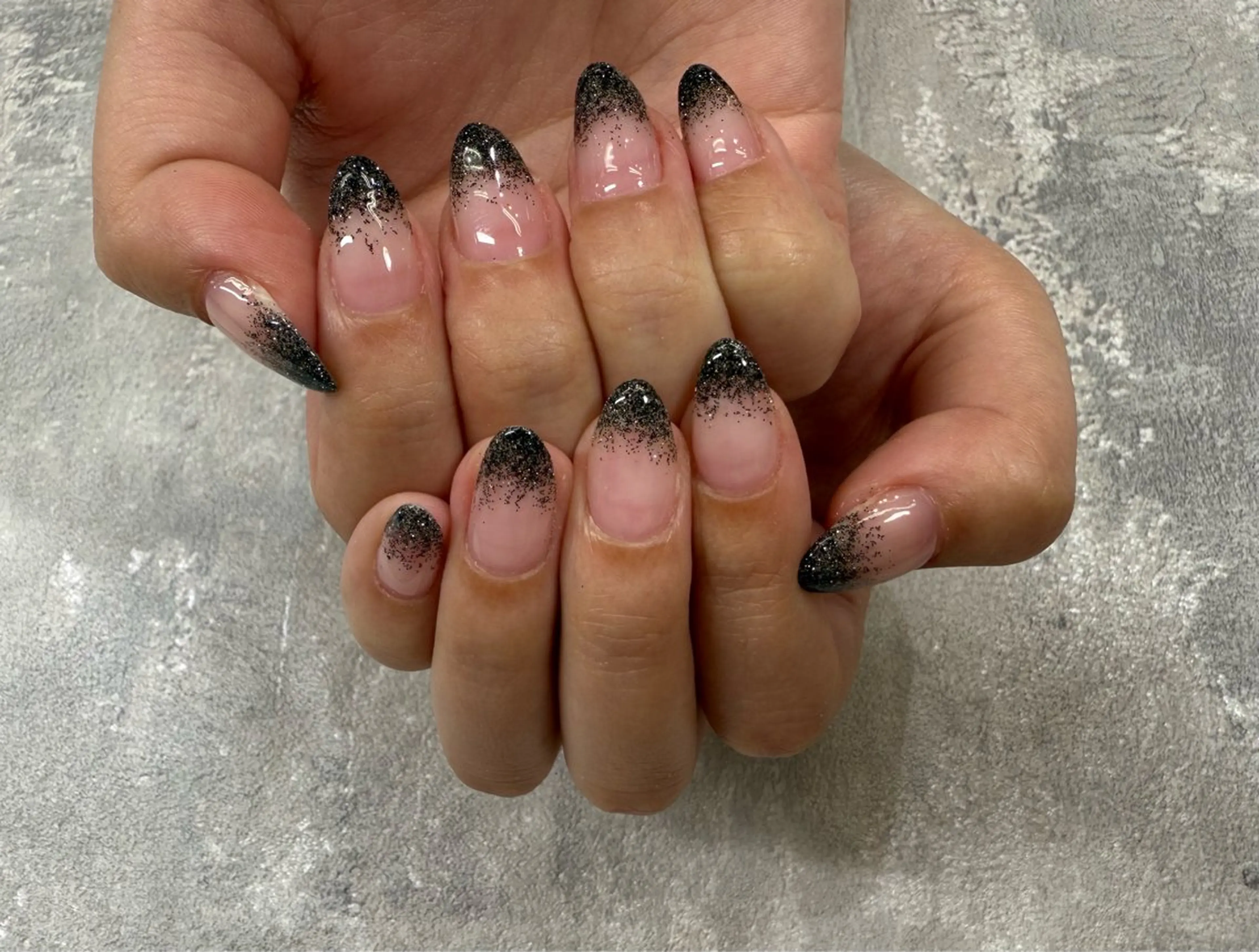 ネイル ハンドネイル 小野里 七海のネイルデザイン