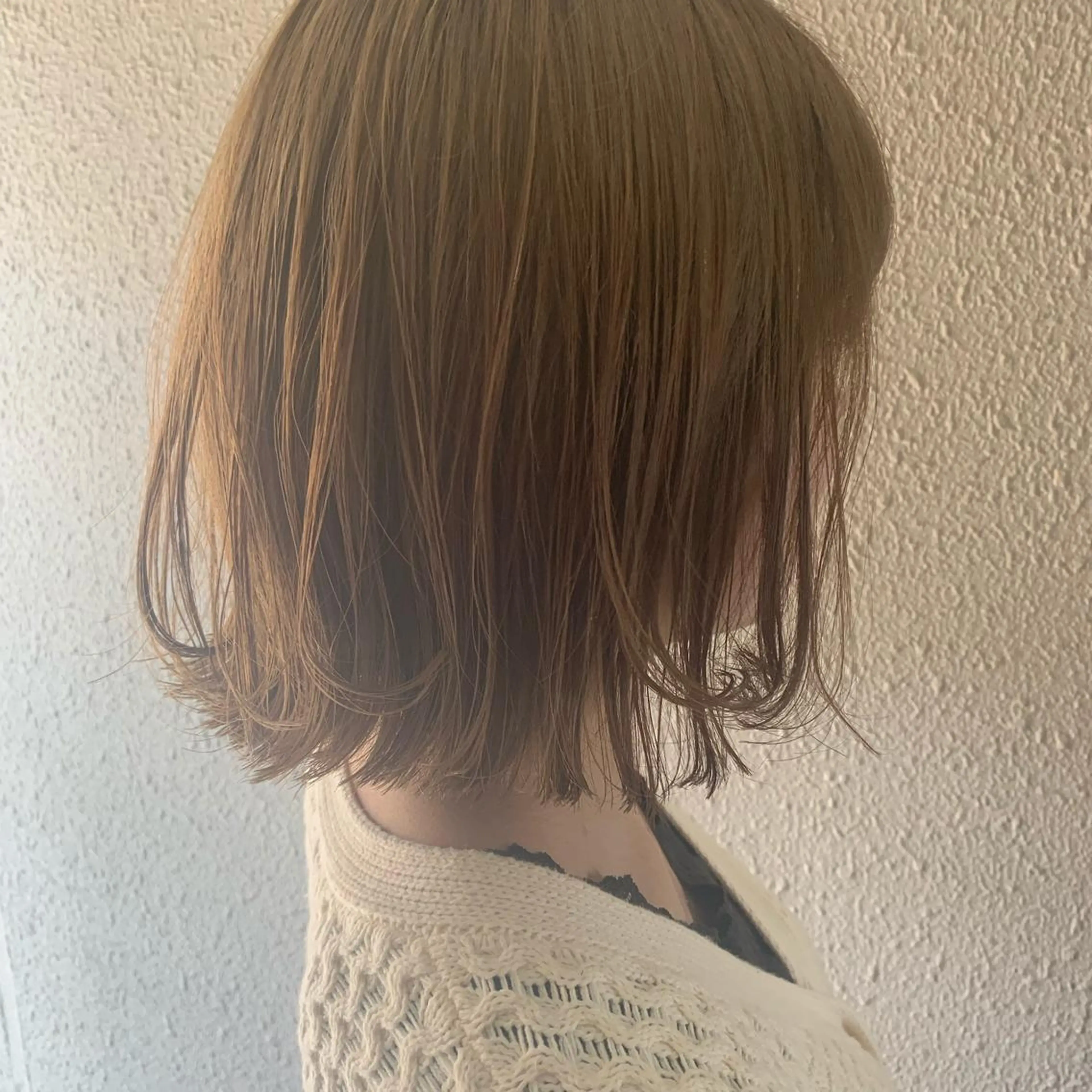 ショート カラー 切りっぱなしボブ ベージュカラー ボブ カット ヘアカラー トリートメント chouette/ 根本優希のヘアスタイル