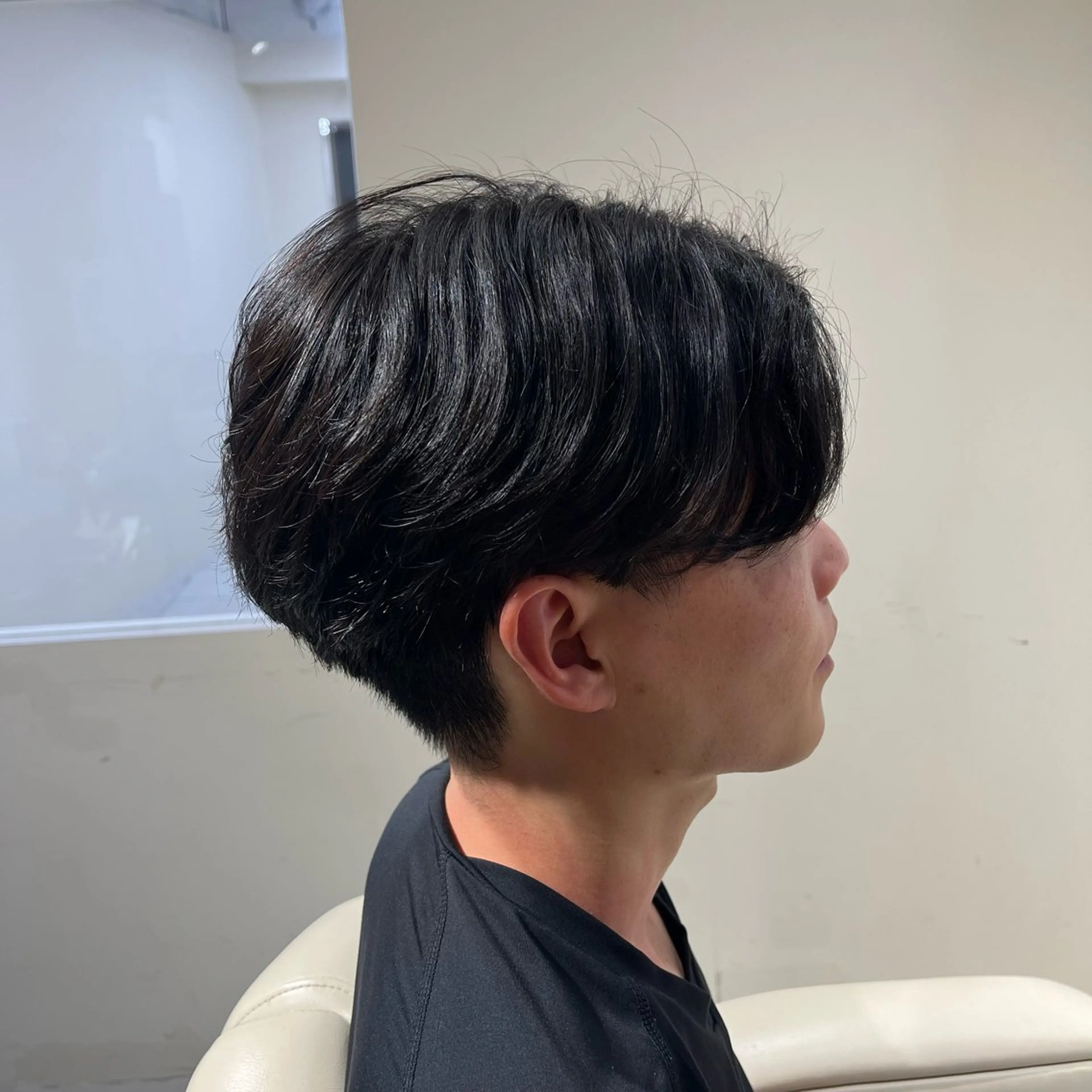 ショート メンズ 髪質改善 個室サロン Aurora 蔵前美容院所属・韓国式髪質改善 副店長コバリアオイのヘアスタイル