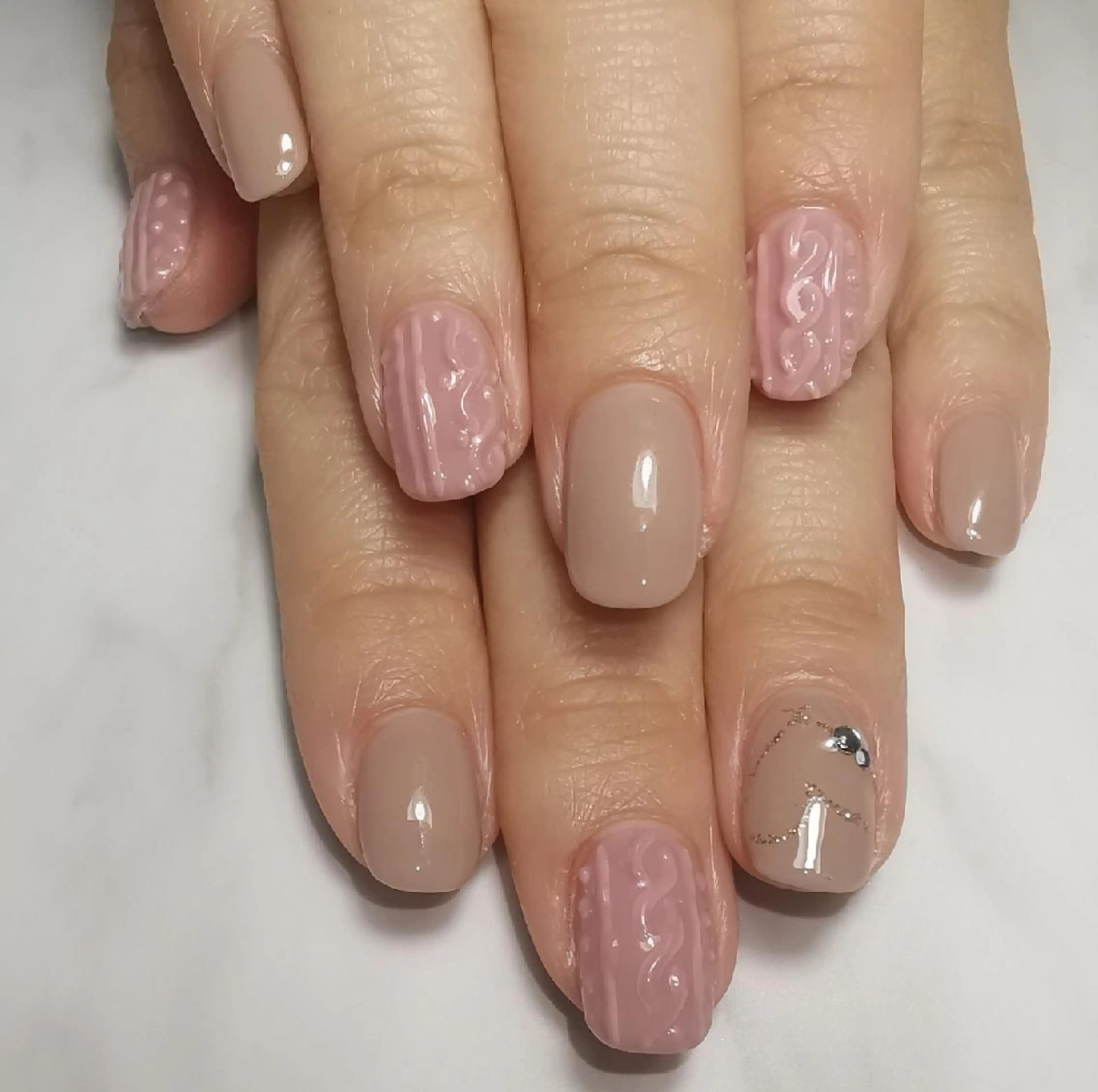 ネイル ハート ハンドネイル reve あやののネイルデザイン