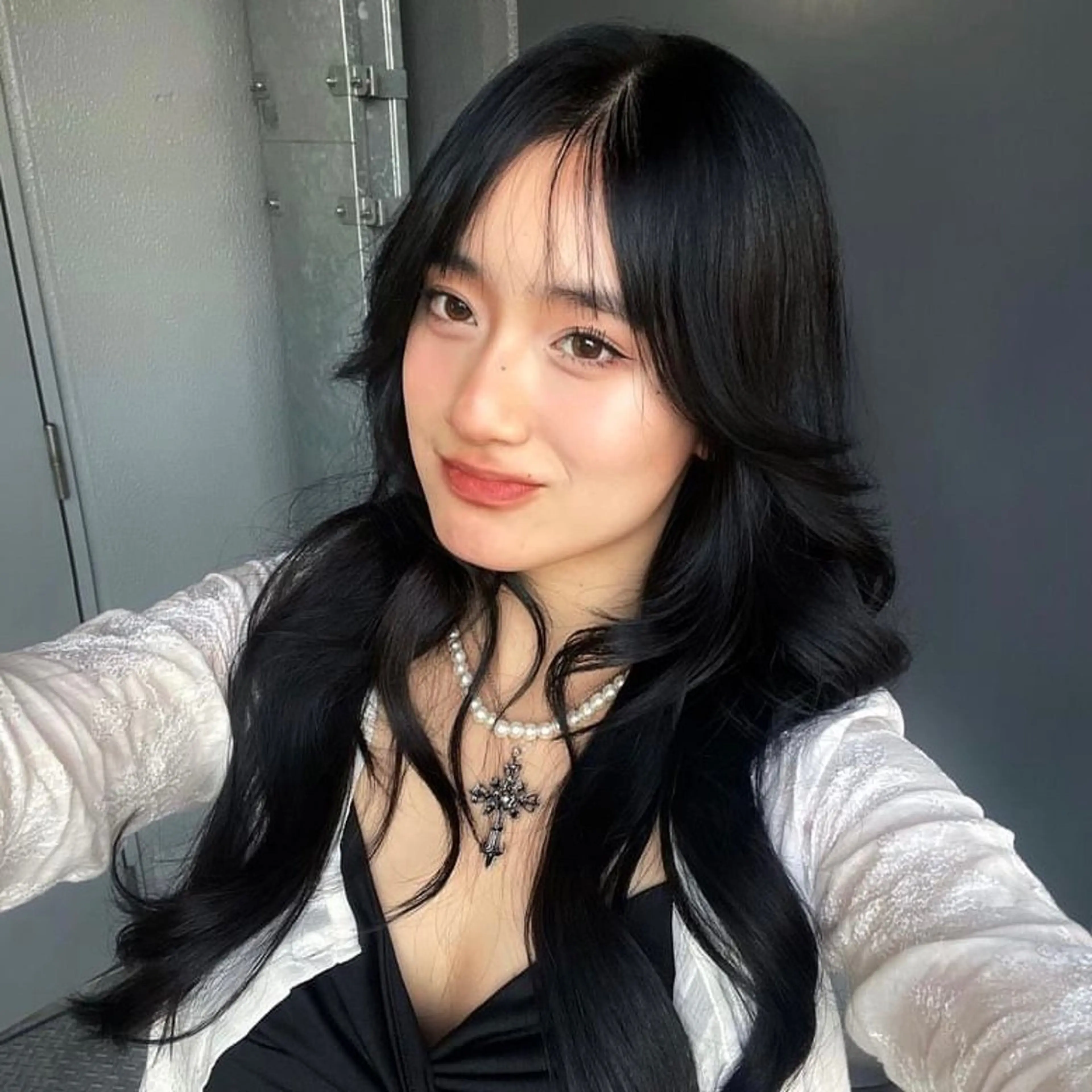 ロング カラー 黒髪 ブリーチ トリートメント ヘアカラー bloc japon所属・ﾌﾞﾚｲｽﾞ˚✧₊⁎ ﾚｲﾔｰToriのヘアスタイル