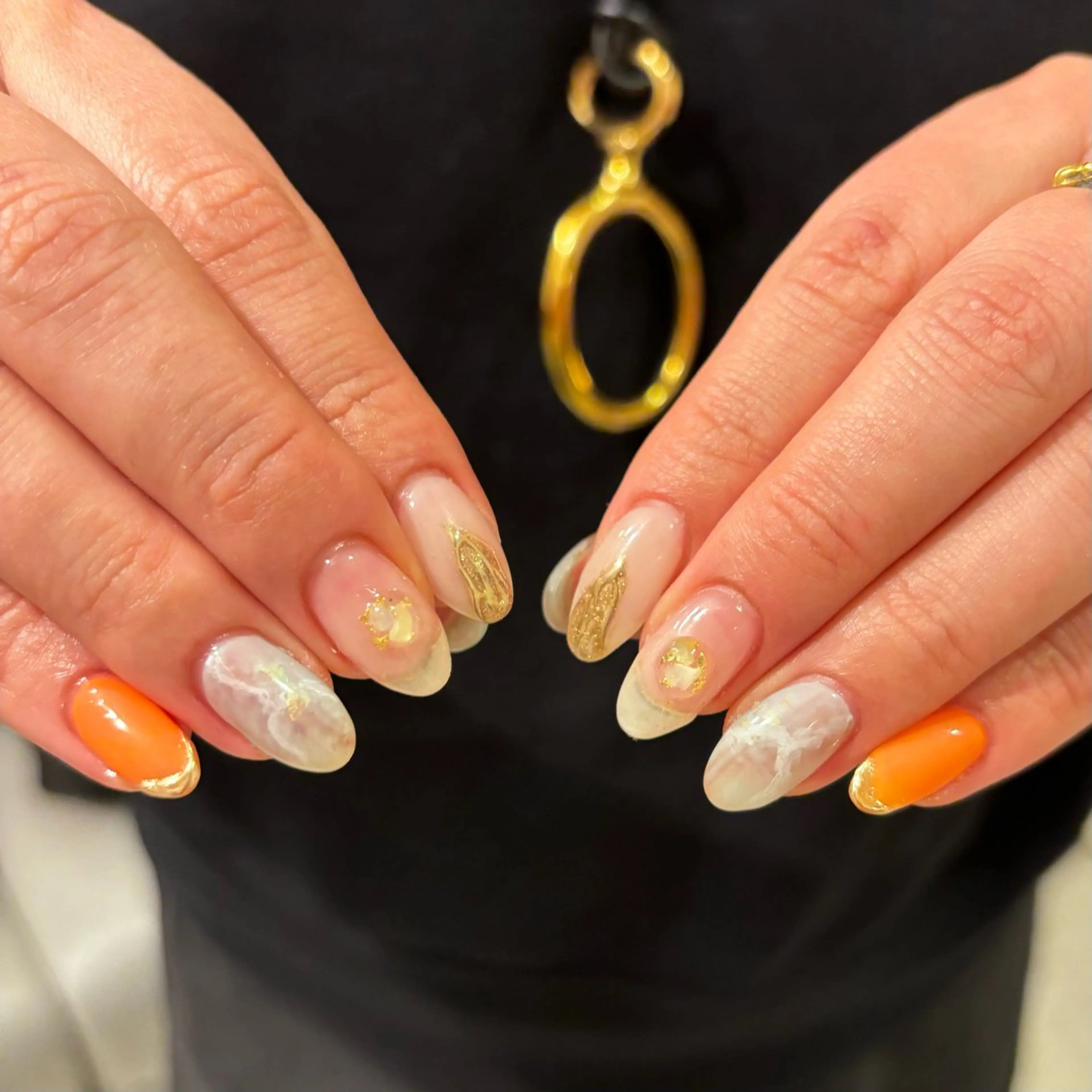 ネイル オレンジ pomy nail 池袋店所属・akane .hのネイルデザイン