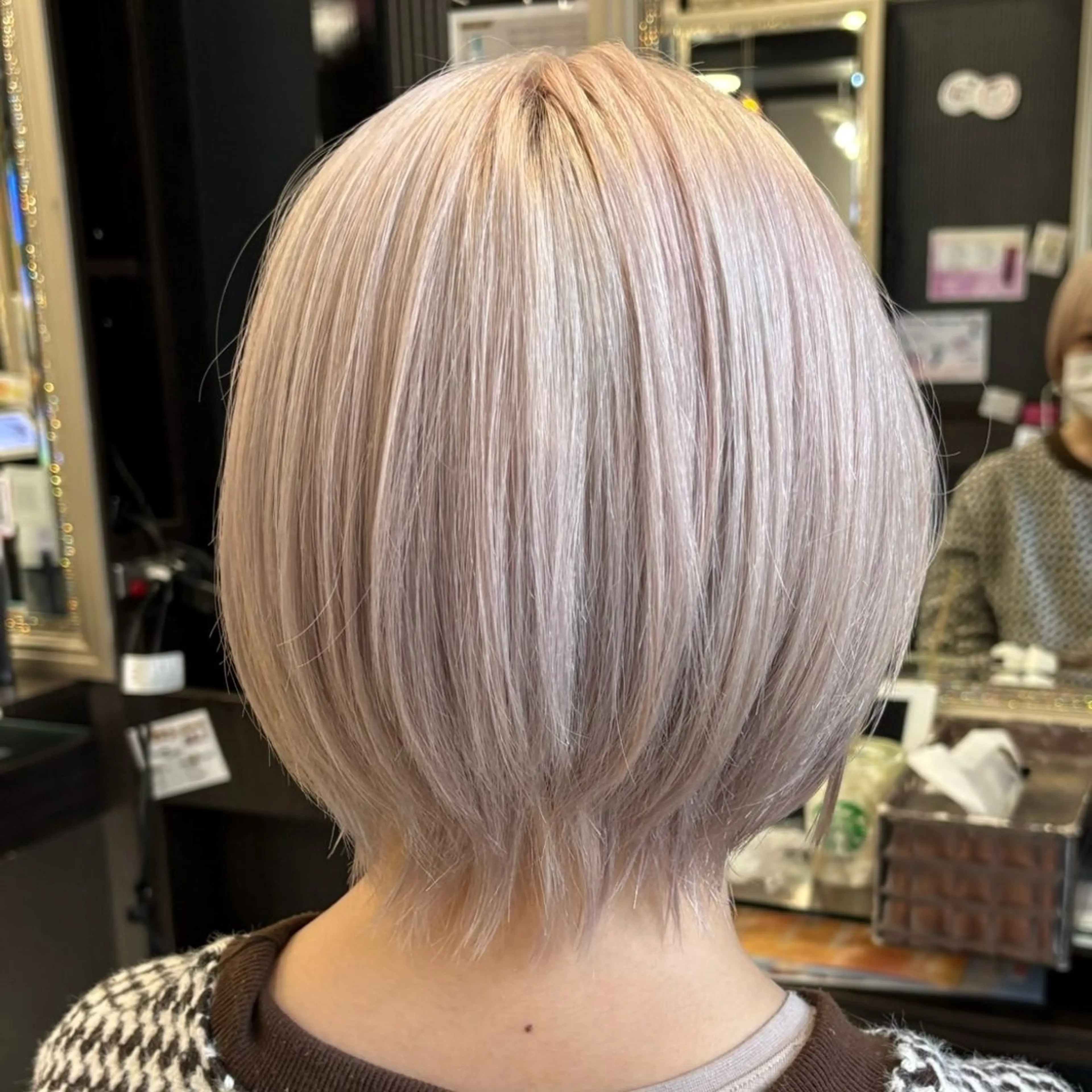 ショート ショートヘア 🫧ハイトーン/ ペールカラー🕊♡雛のヘアスタイル