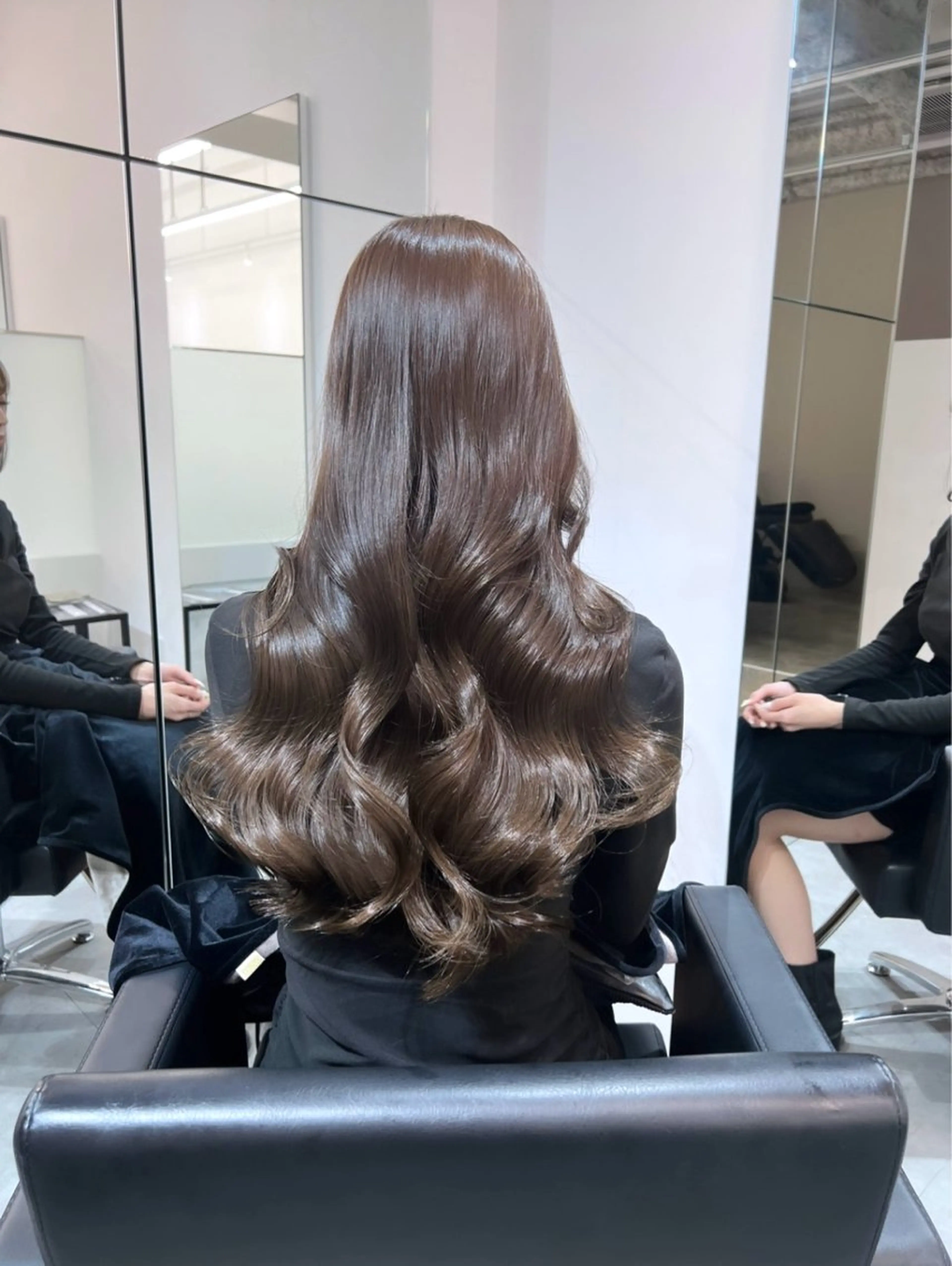 ロング カラー Labo by ahnkism所属・FUUMI /艶髪/透明感カラーのヘアスタイル