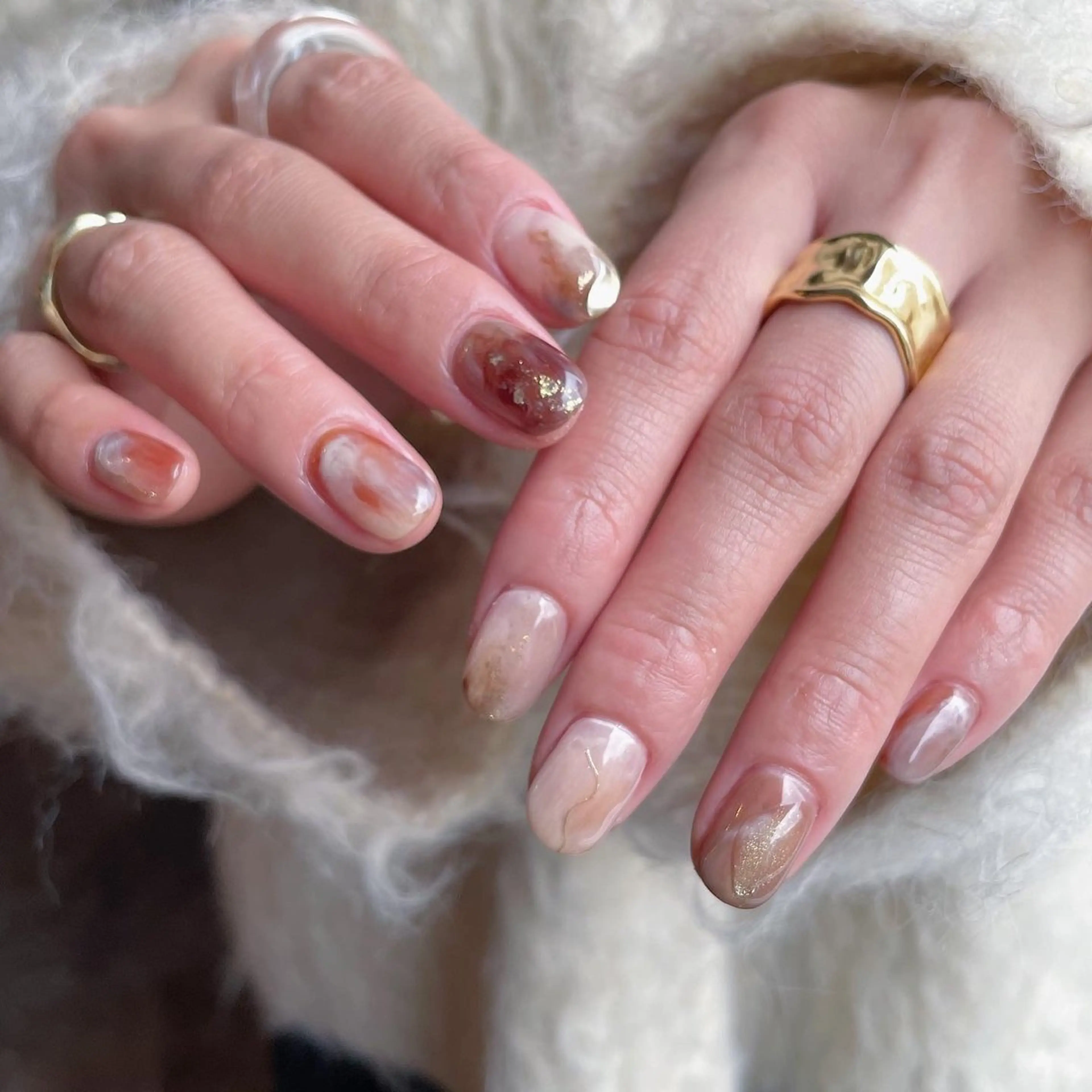 ネイル ブラウン フレンチネイル マグネットネイル ニュアンスネイル オフィスネイル ハンドネイル Lull ネイル/ HBL/ハンドケアのネイルデザイン