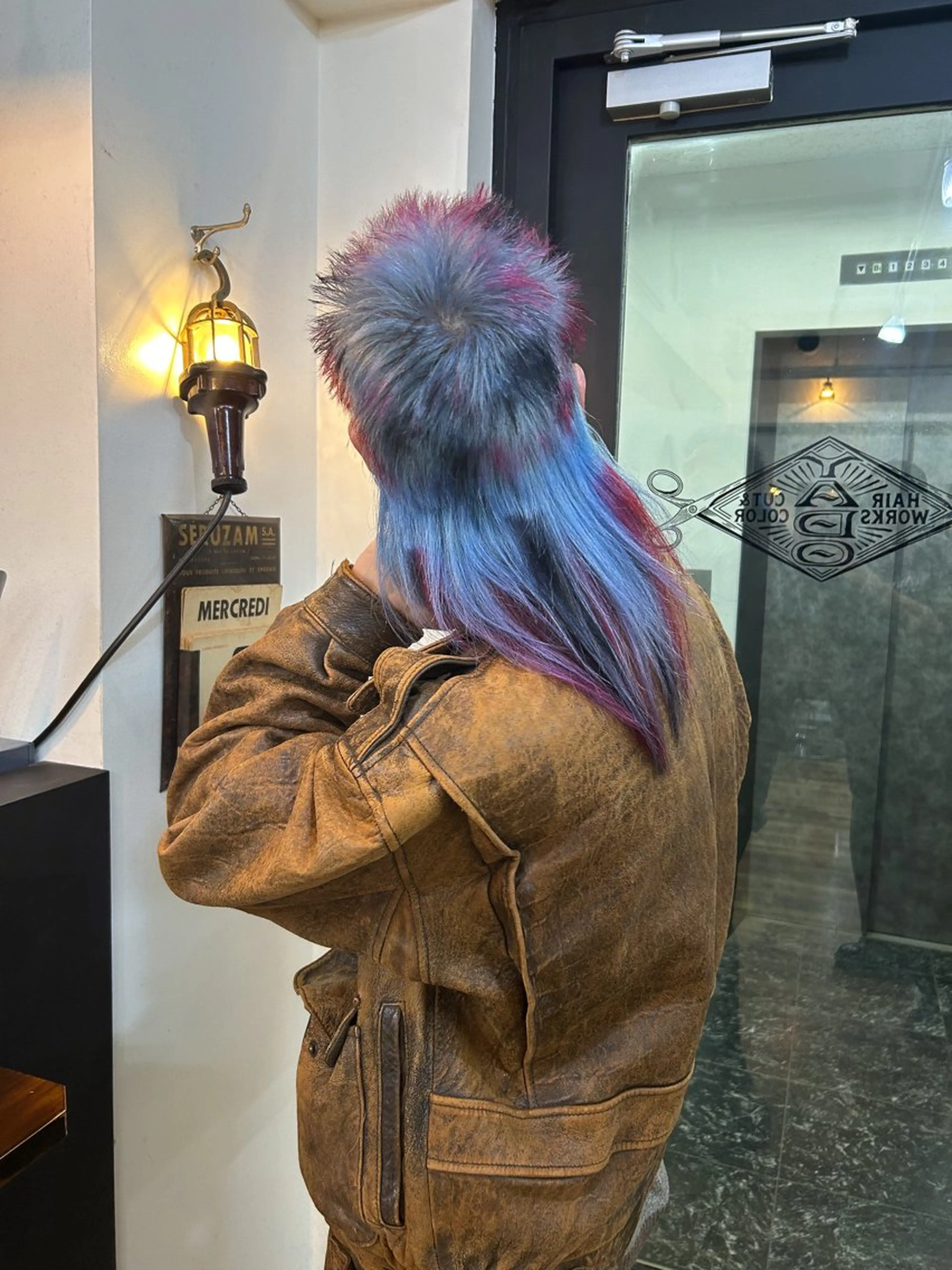 カラー メンズ ハイトーンカラー⭐️ NAZUNAのヘアスタイル
