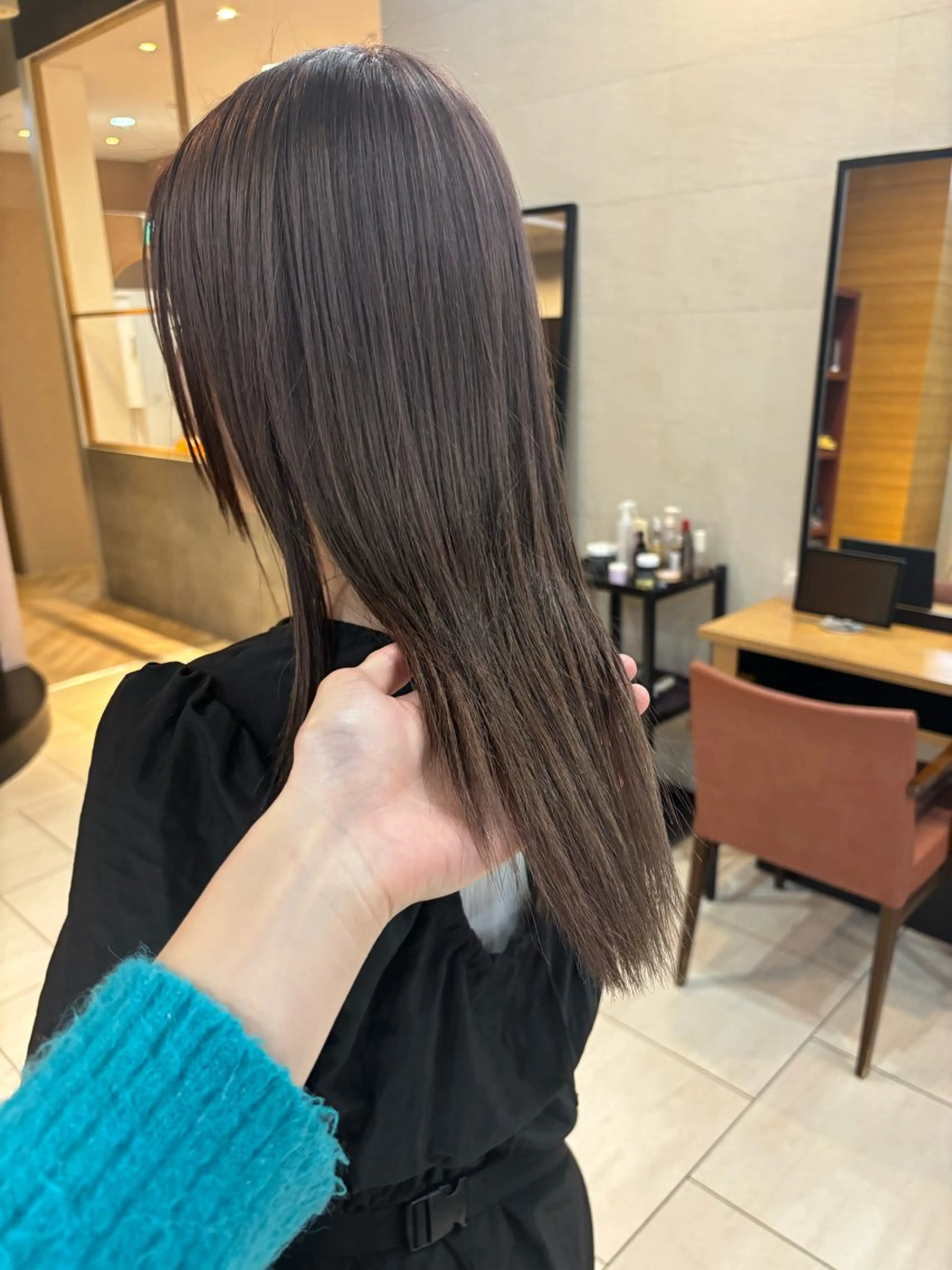 セミロング カット トリートメント 透明感カラー🤎/ ツヤカラー/さくらのヘアスタイル