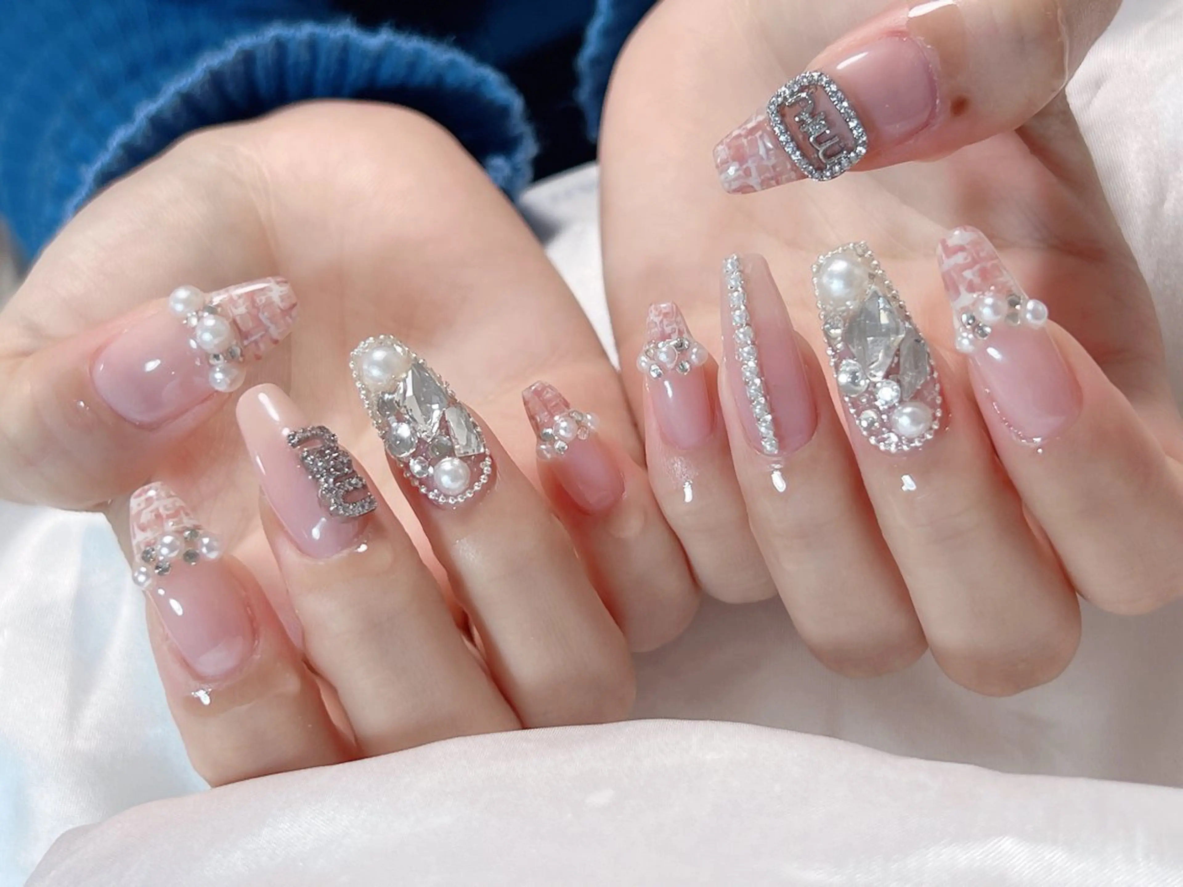 ネイル ピンク ハンドネイル salon de Tiara 蓮のネイルデザイン