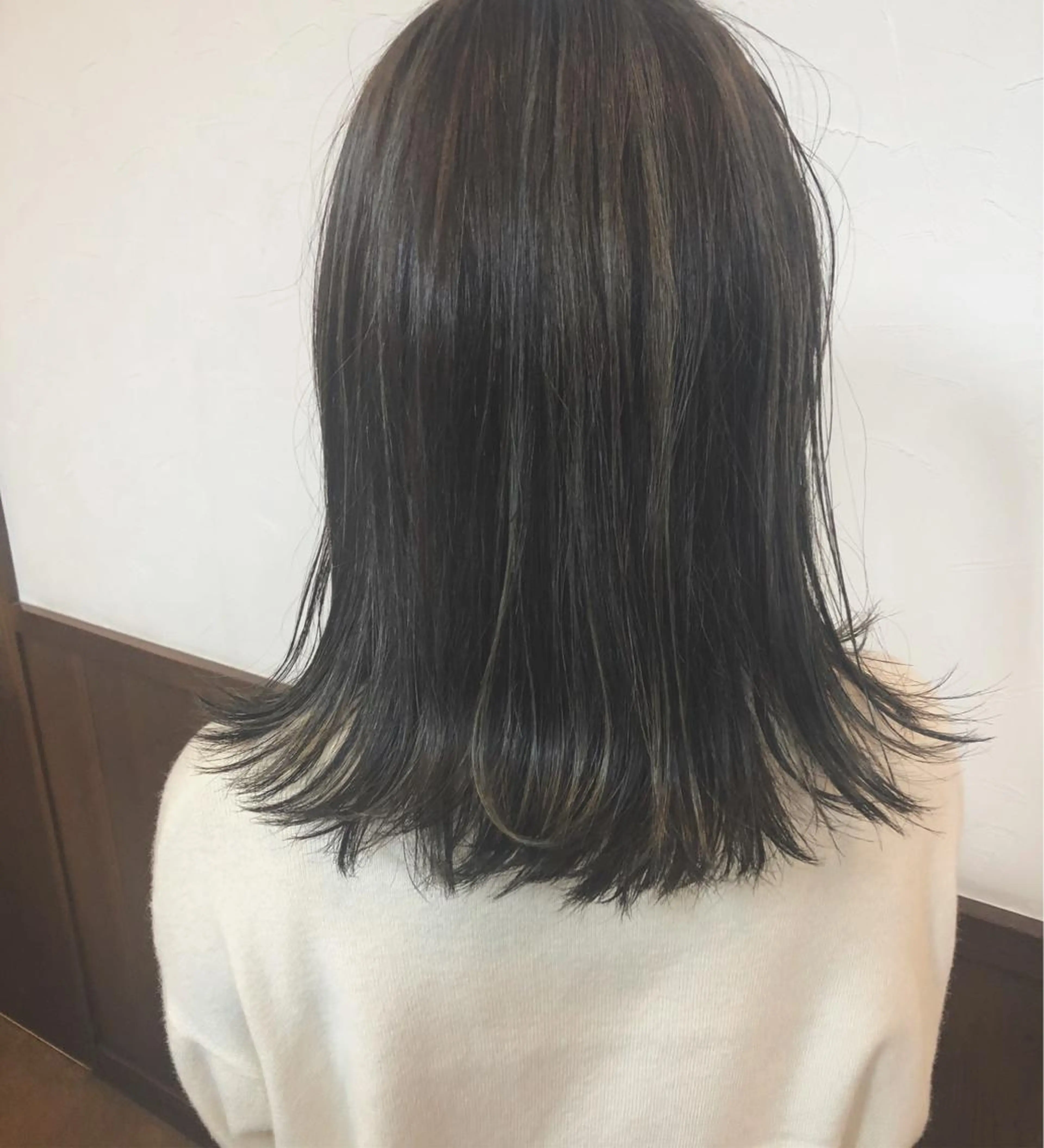 ミディアム カラー ハイライトカラー ハイライト HAIR LEAP所属・LEAP MISAのマツエク・マツパデザイン