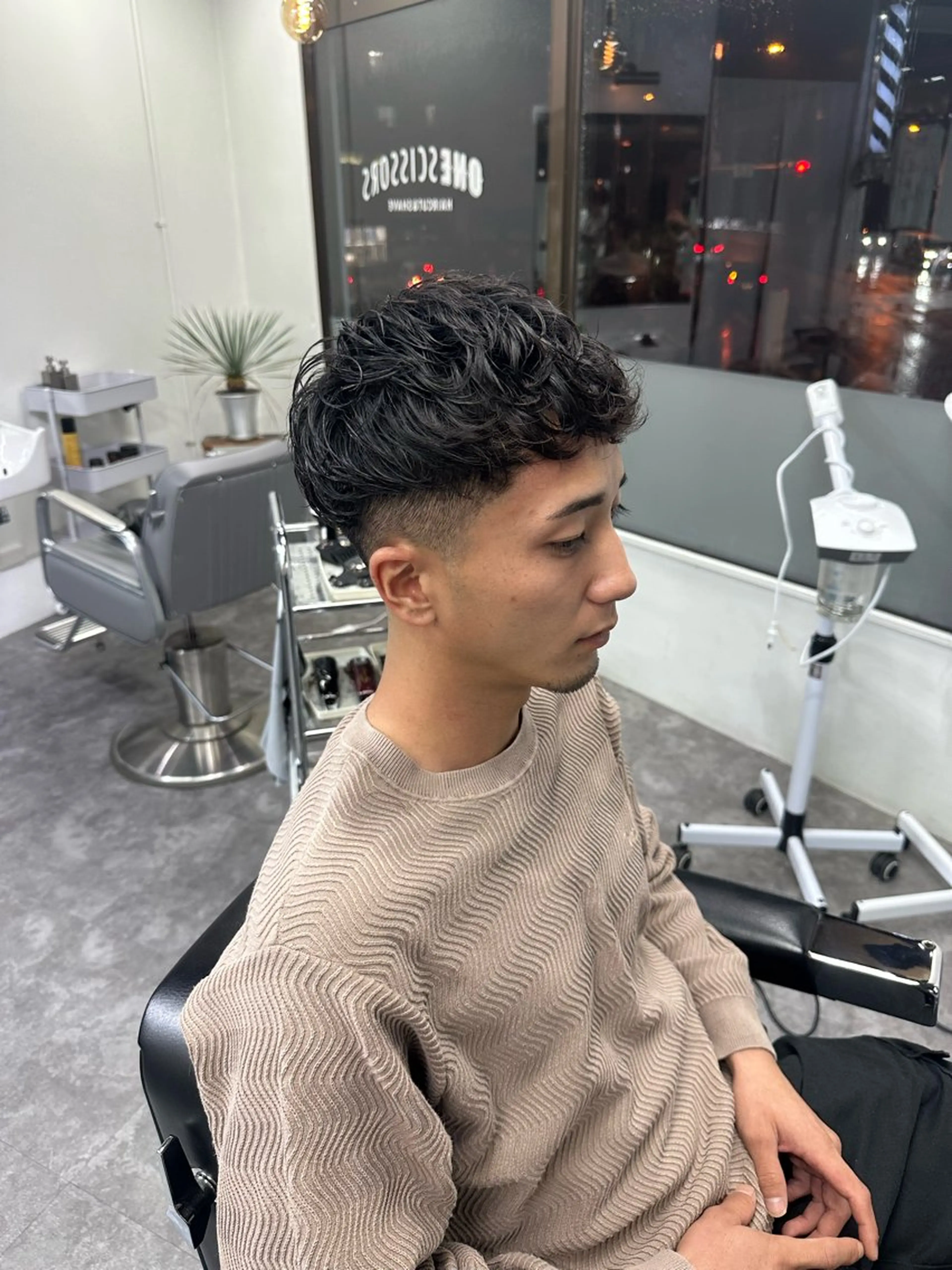 ショート ONEscissors所属・宜保 斗馬のヘアスタイル