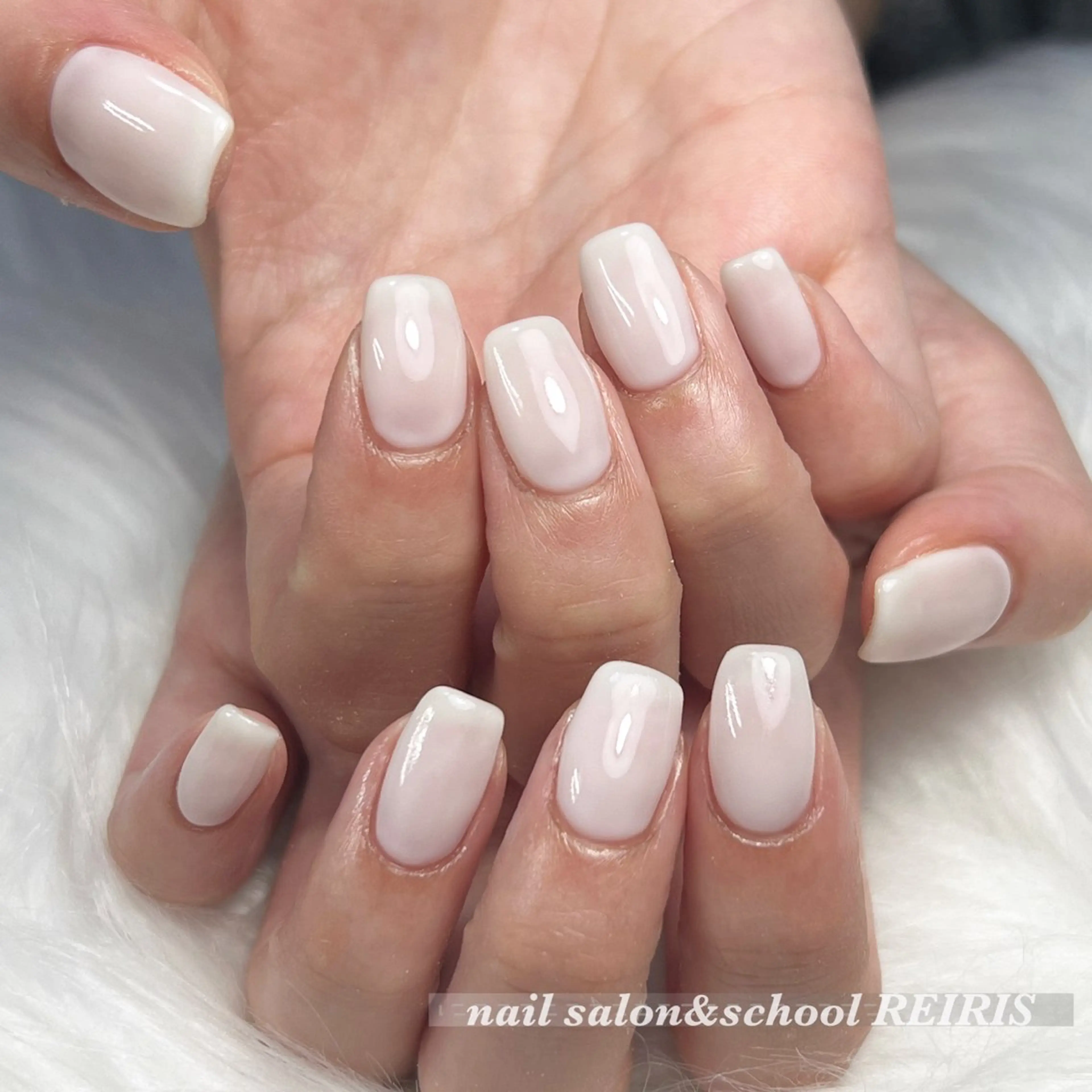ネイル ワンカラーネイル ハンドネイル Nail salon REIRISのネイルデザイン