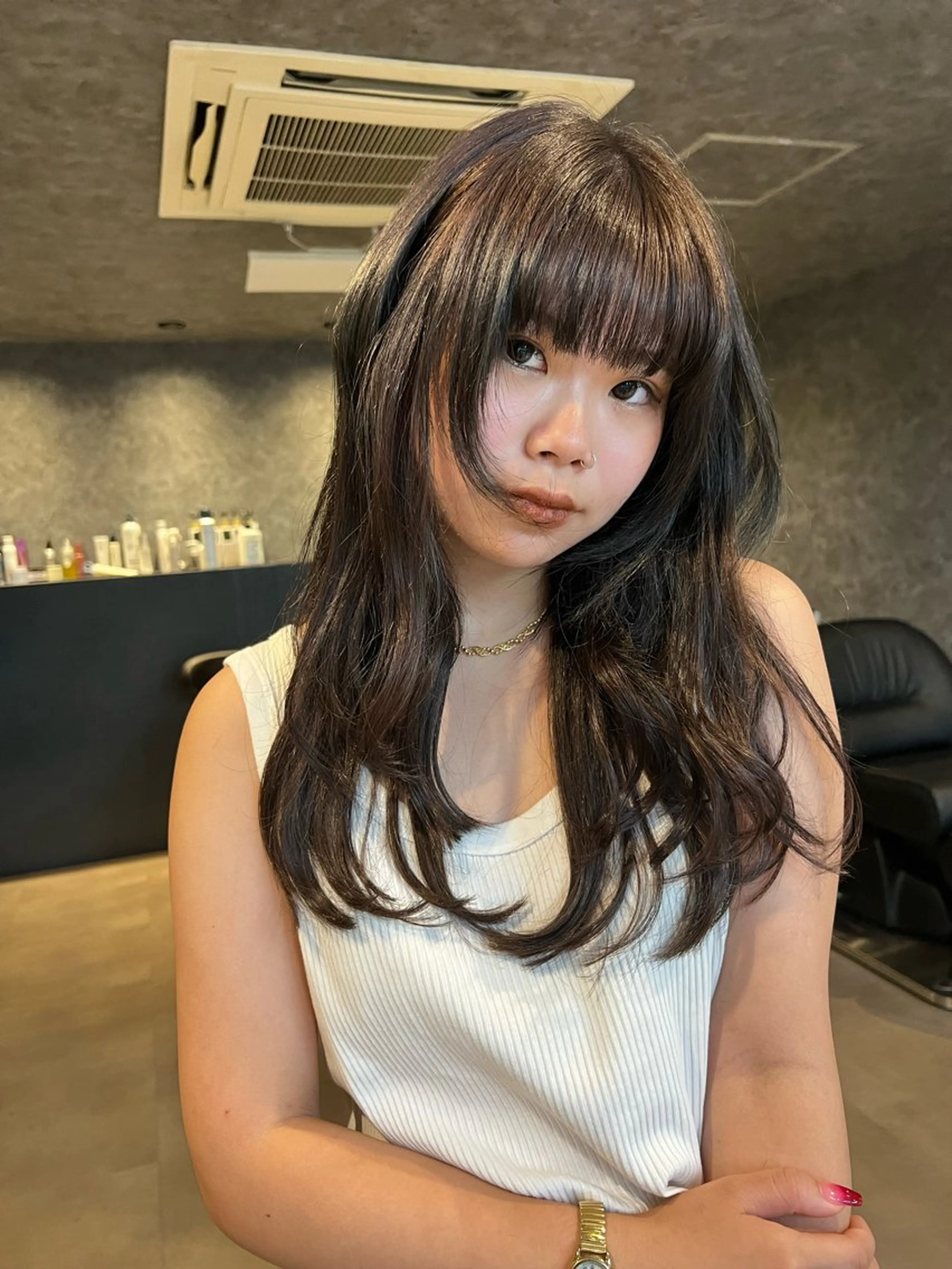 ロング カラー ヘアカラー エクステ 小谷 梨奈のヘアスタイル