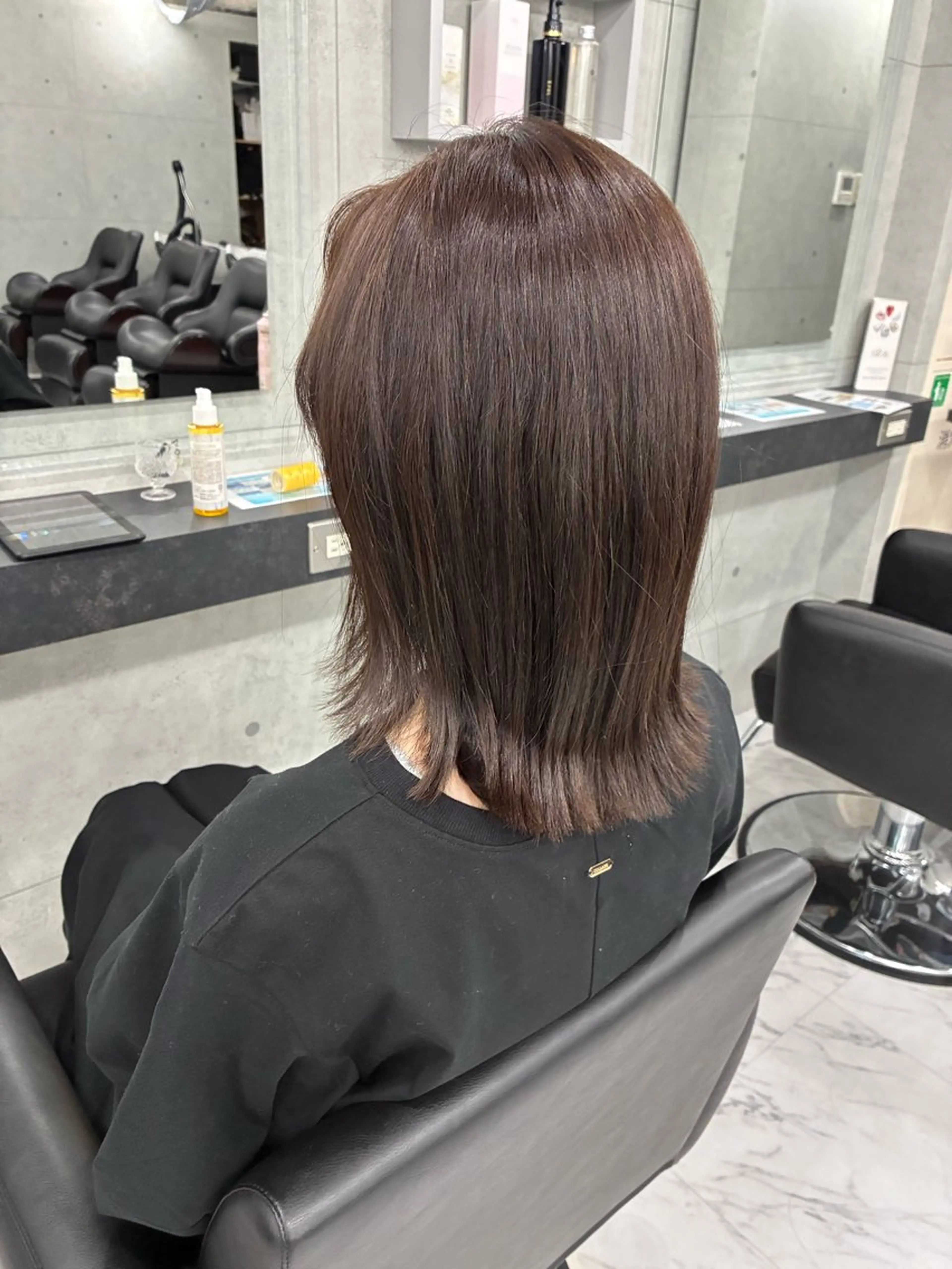 ミディアム アッシュ カット ヘアカラー トリートメント Endearing所属・Endearing 北澤那未🌟銀座のヘアスタイル