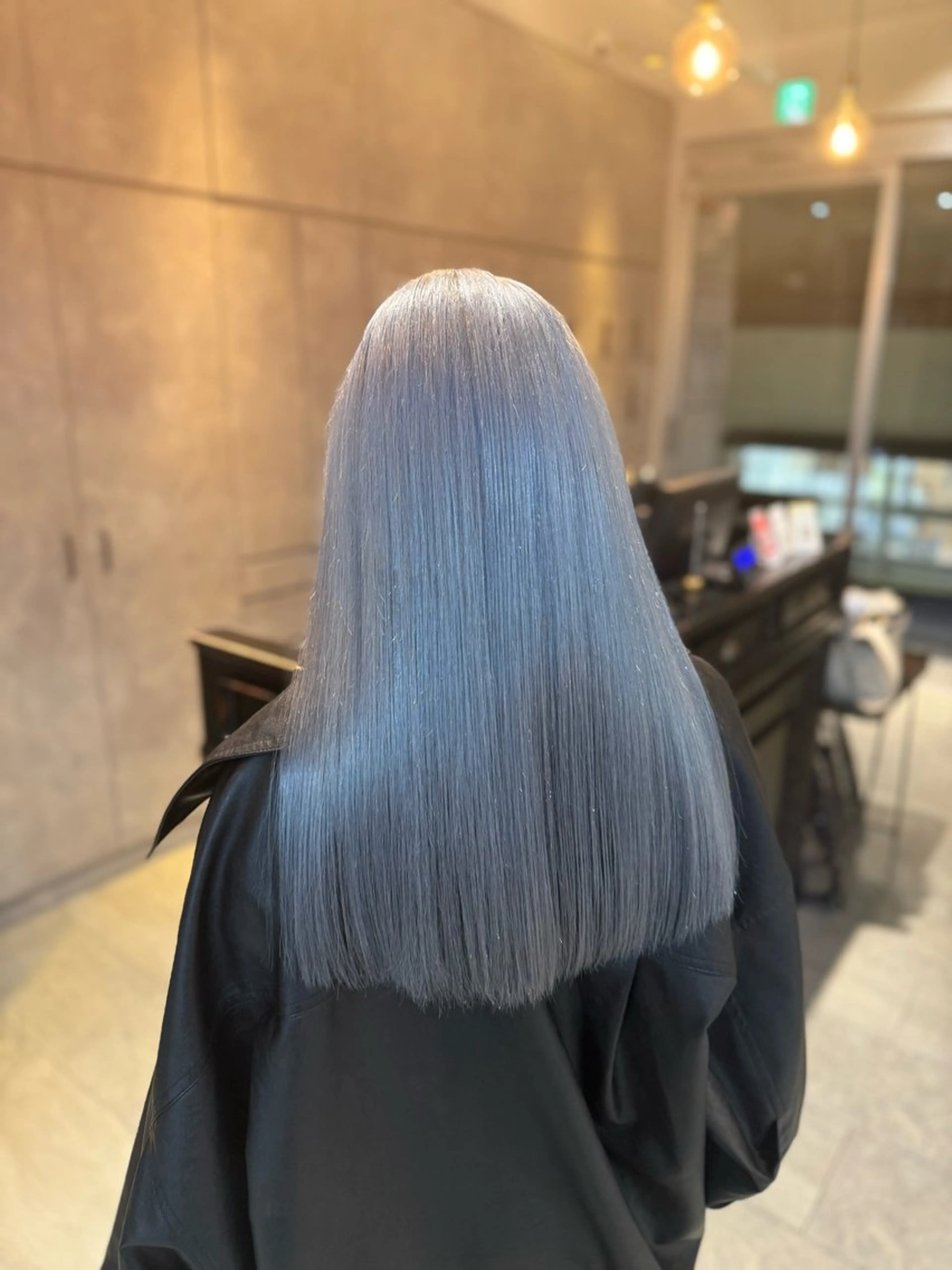 ロング カラー 🎀ハイトーン・艶 カラー HANA🎀のヘアスタイル