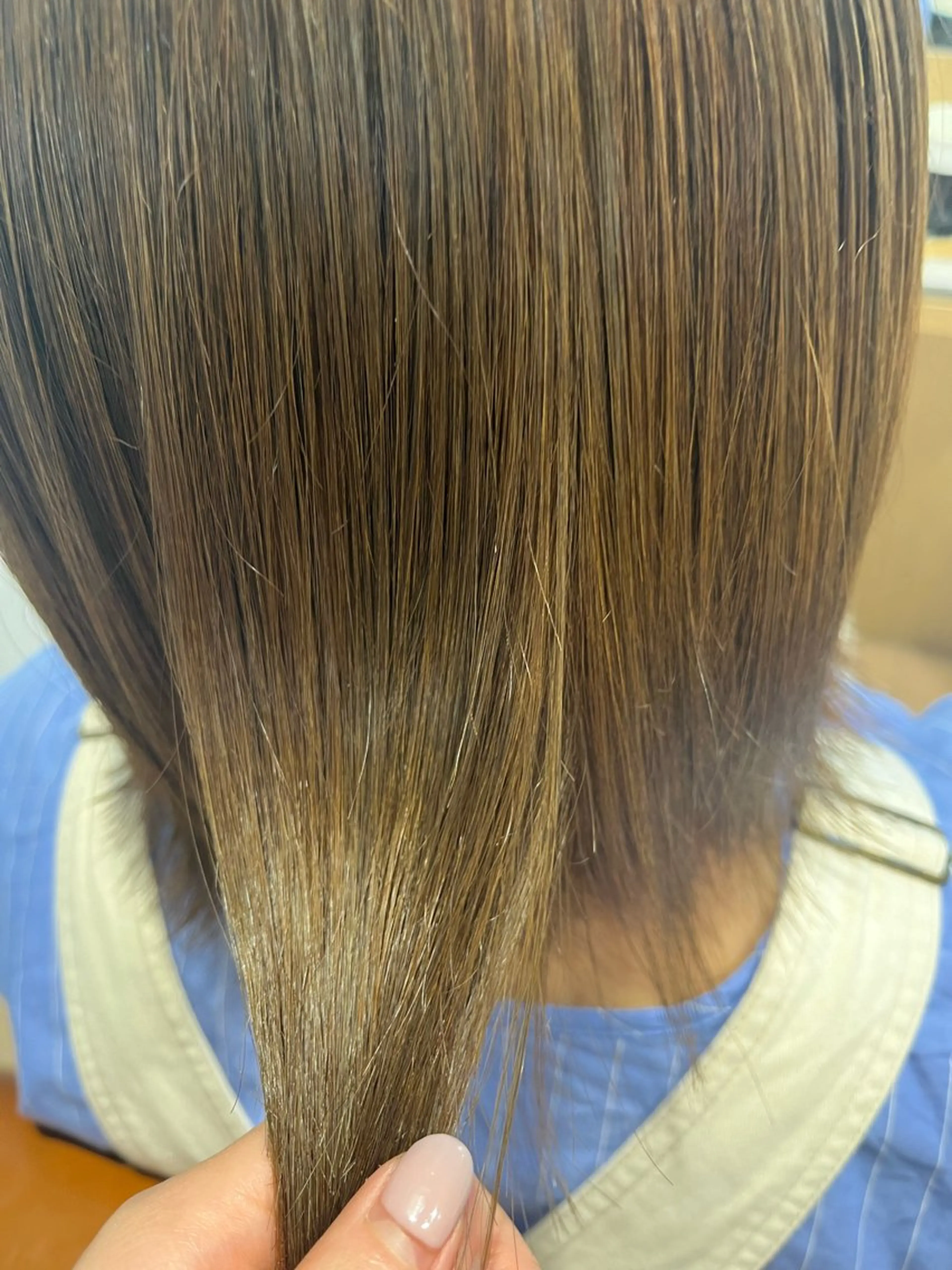 カラー 伊藤 菜々夏のヘアスタイル