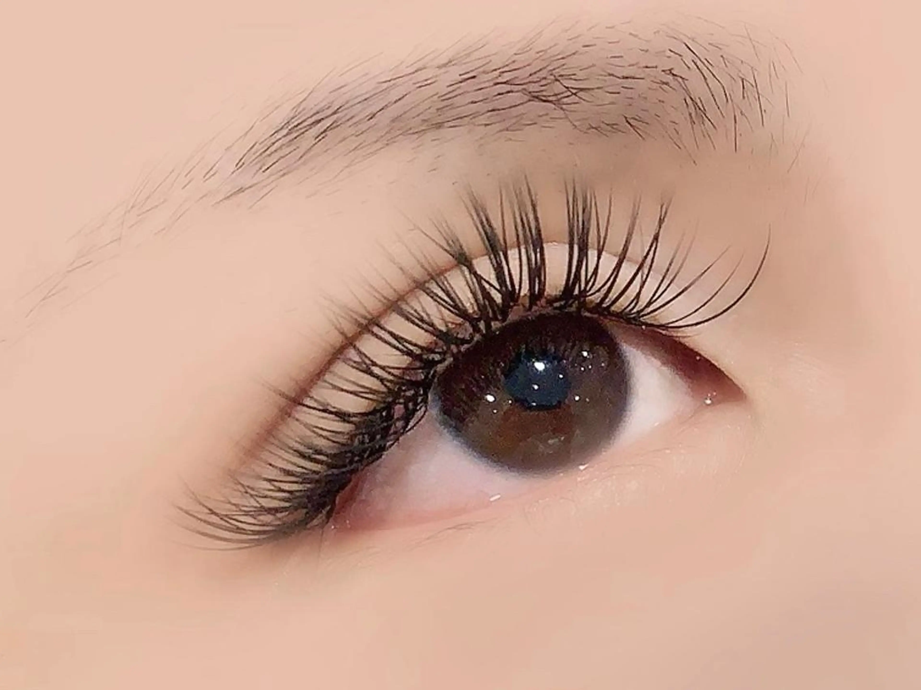 マツエク・マツパ パリジェンヌラッシュリフト YELLIO所属・YELLIO (エーリオ)のマツエク・マツパデザイン