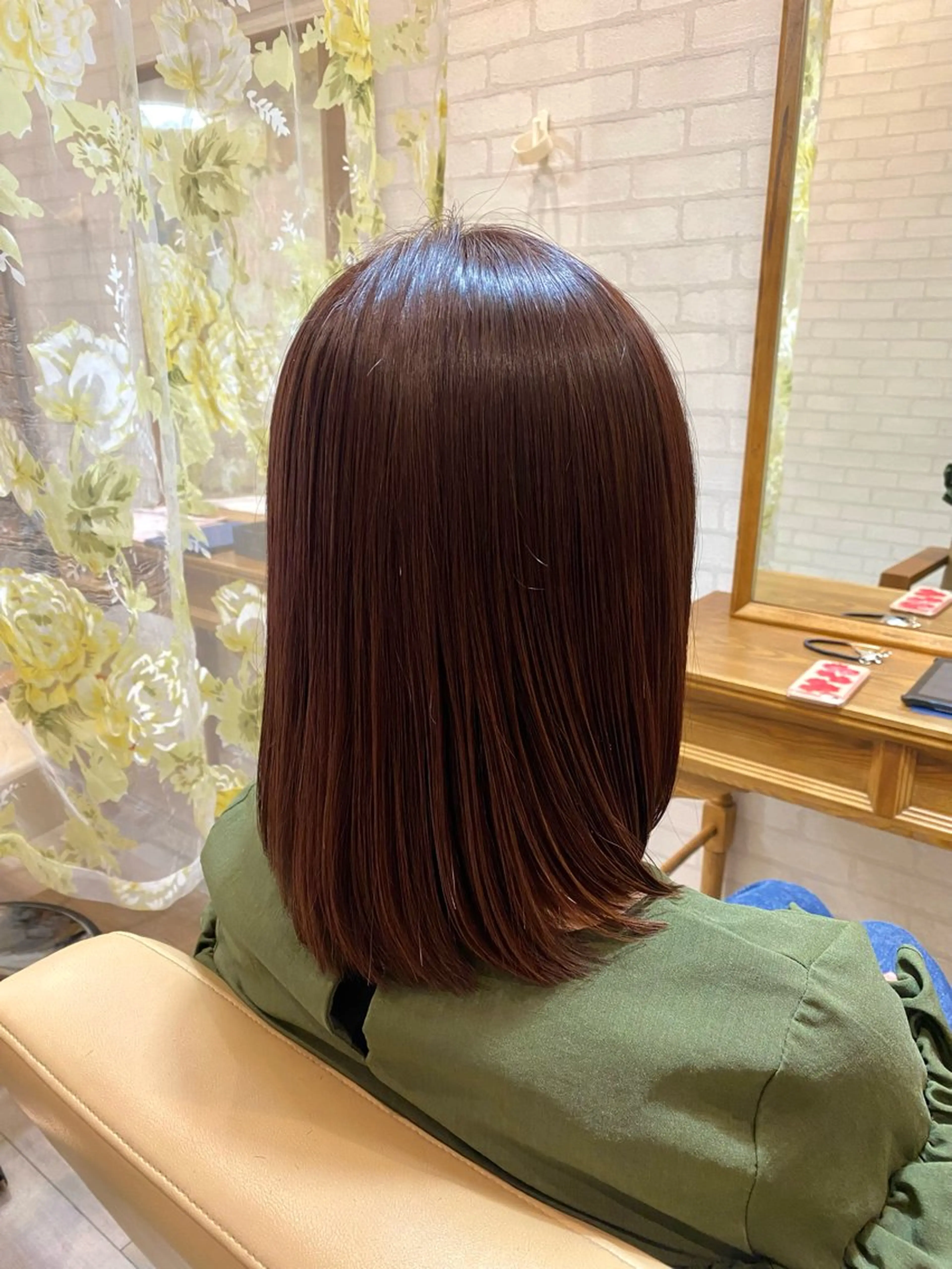 ミディアム カラー Aujuaソムリエ 🎨‎♡HARUのヘアスタイル