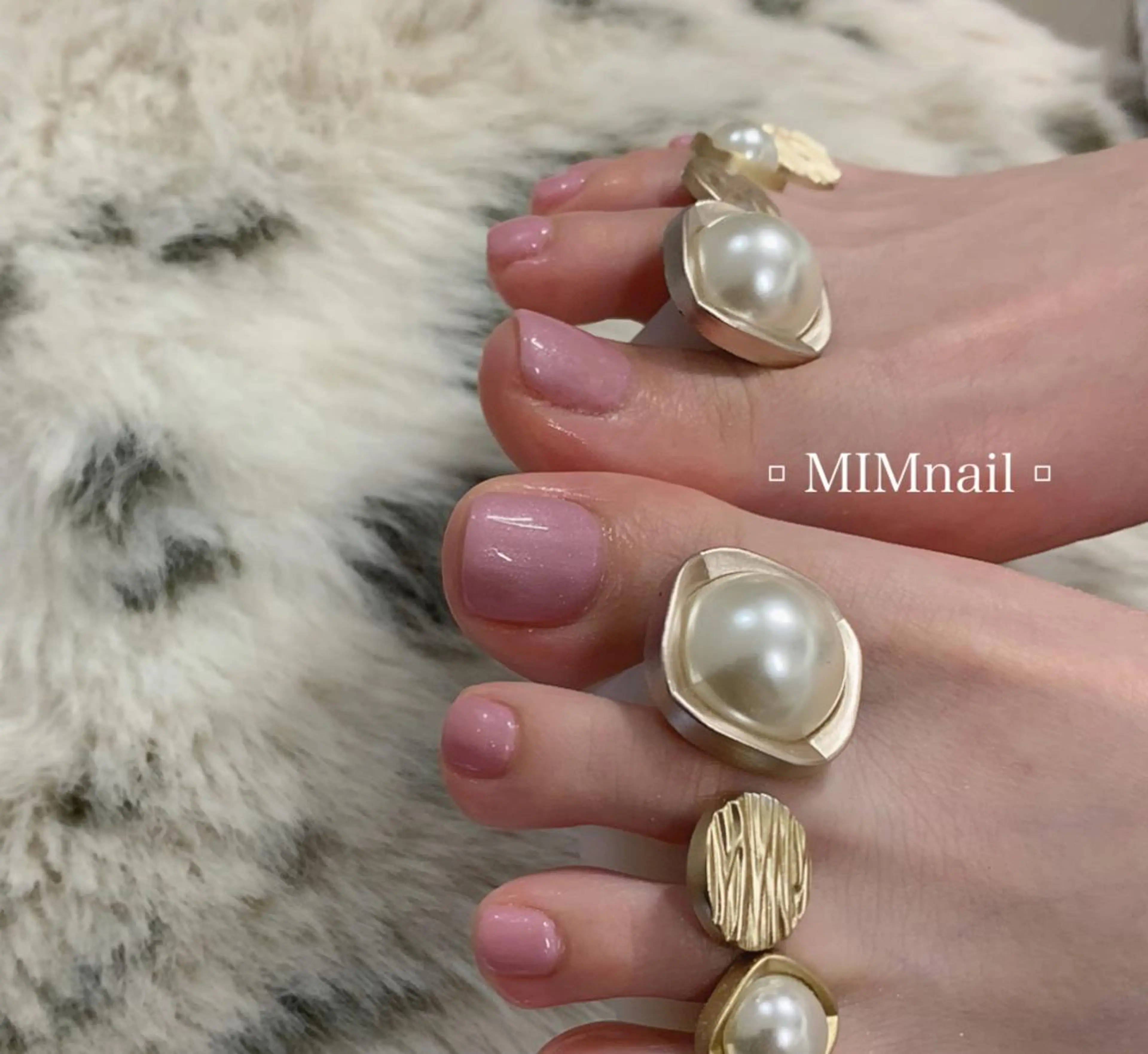 ネイル フットネイル ジェルネイル ワンカラーネイル *･*MIMnail *･゜ﾟ･*:･*のネイルデザイン