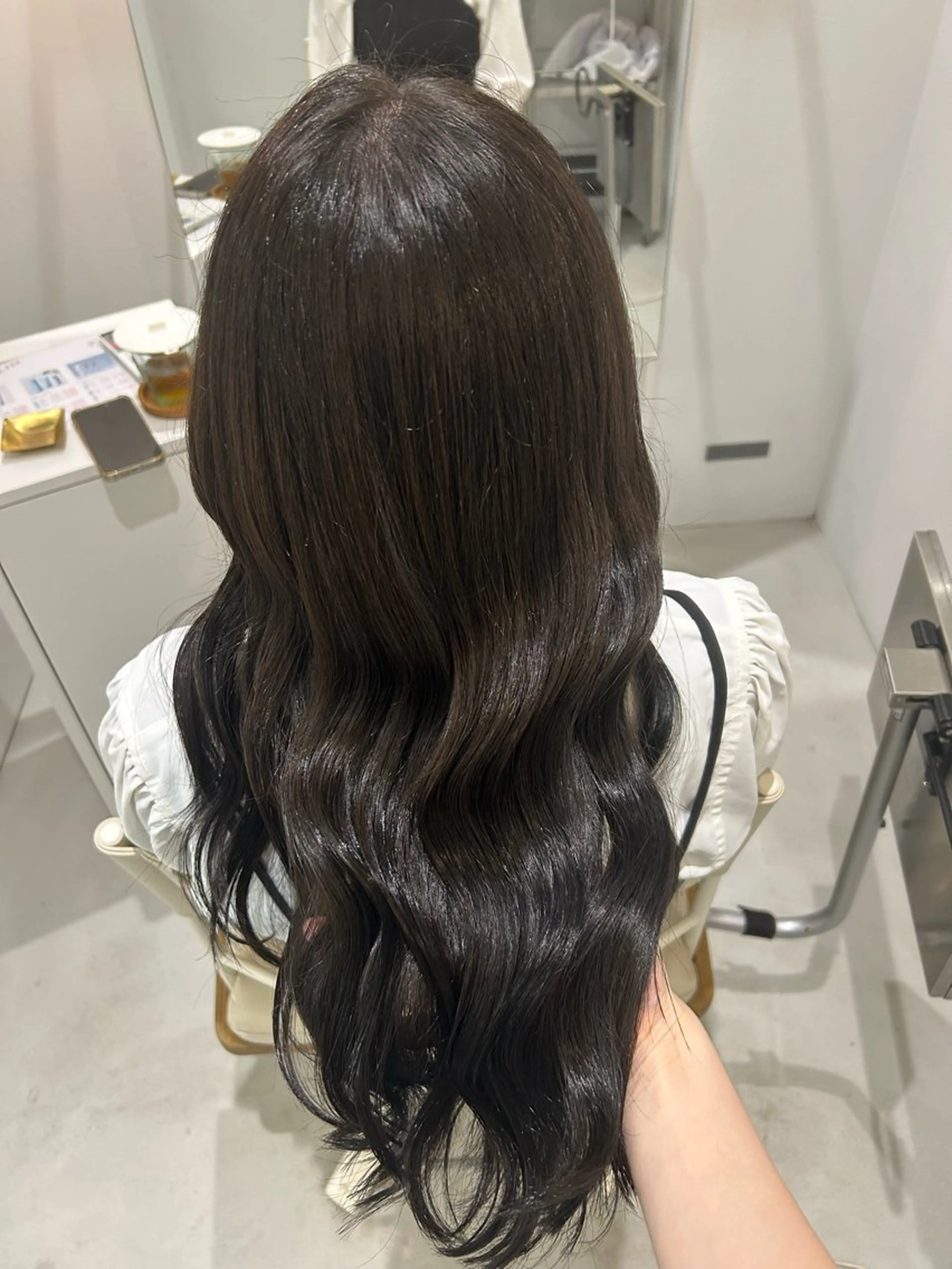 ロング カラー 透明感カラー 野崎 紗那のヘアスタイル