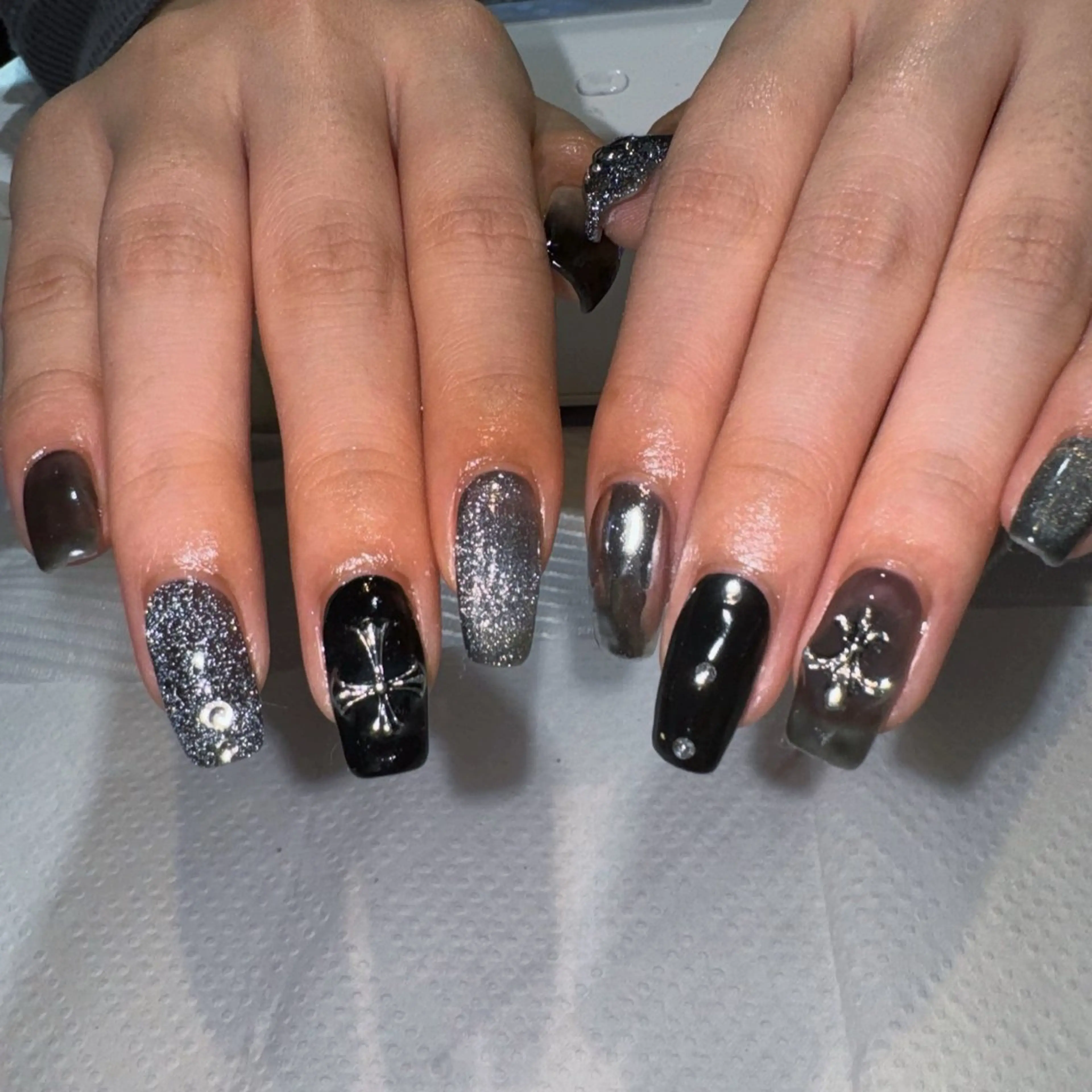 ネイル ハンドネイル 🍒 akariのネイルデザイン