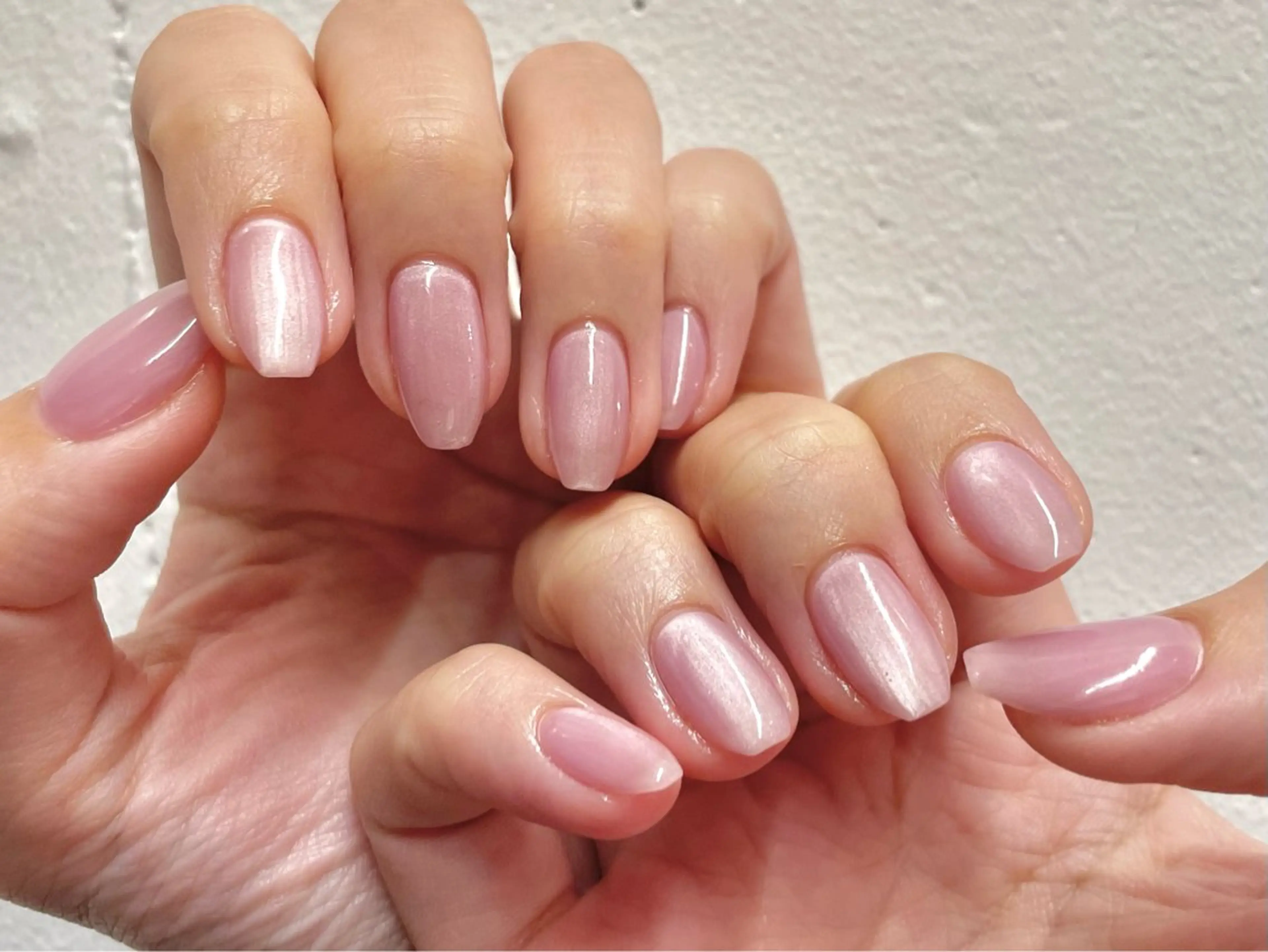 ネイル ブルー マグネットネイル オフィスネイル ピンク ハンドネイル 堀内 美里のネイルデザイン