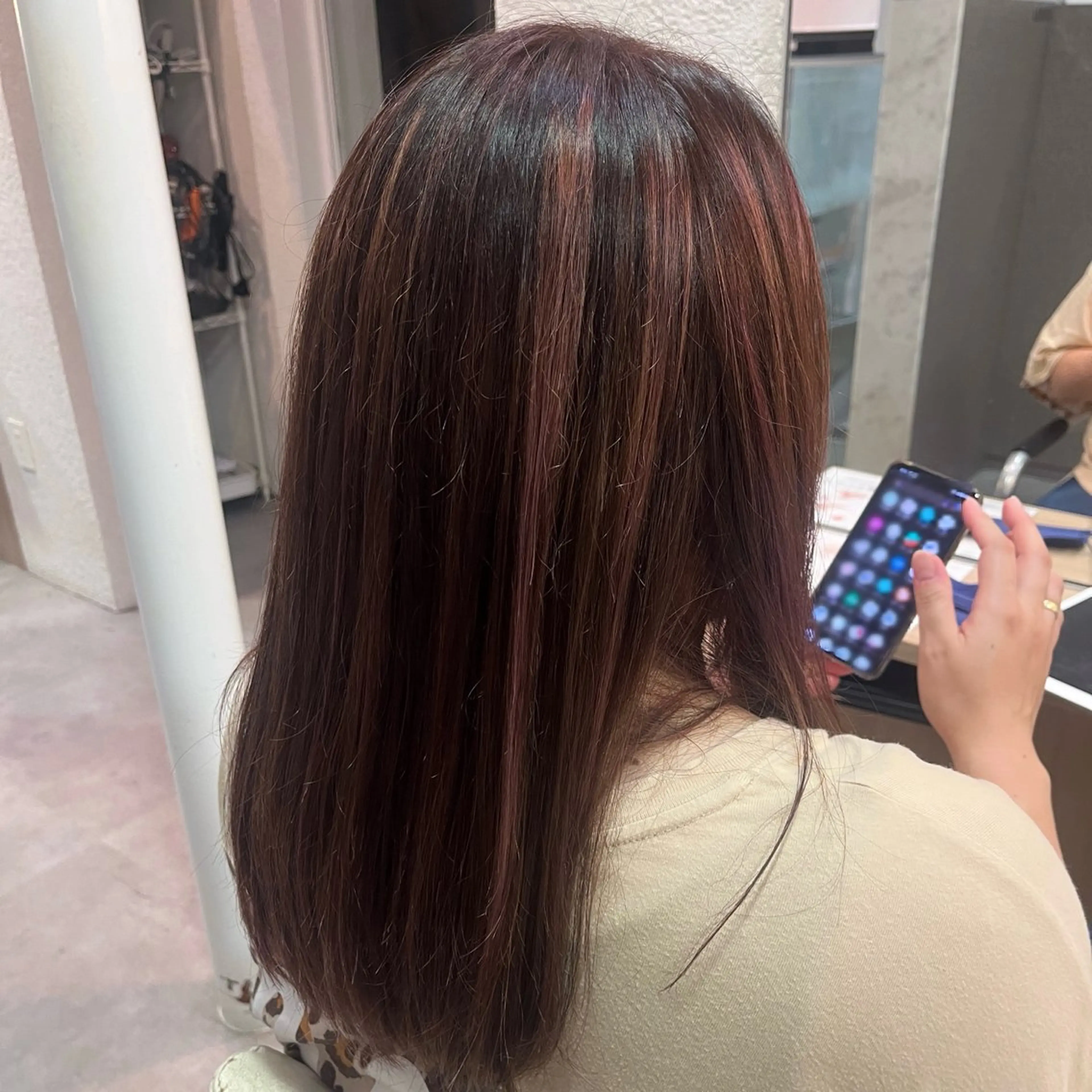 セミロング カラー カット ヘアカラー PUREE  de FLEURS所属・本田 茜のヘアスタイル