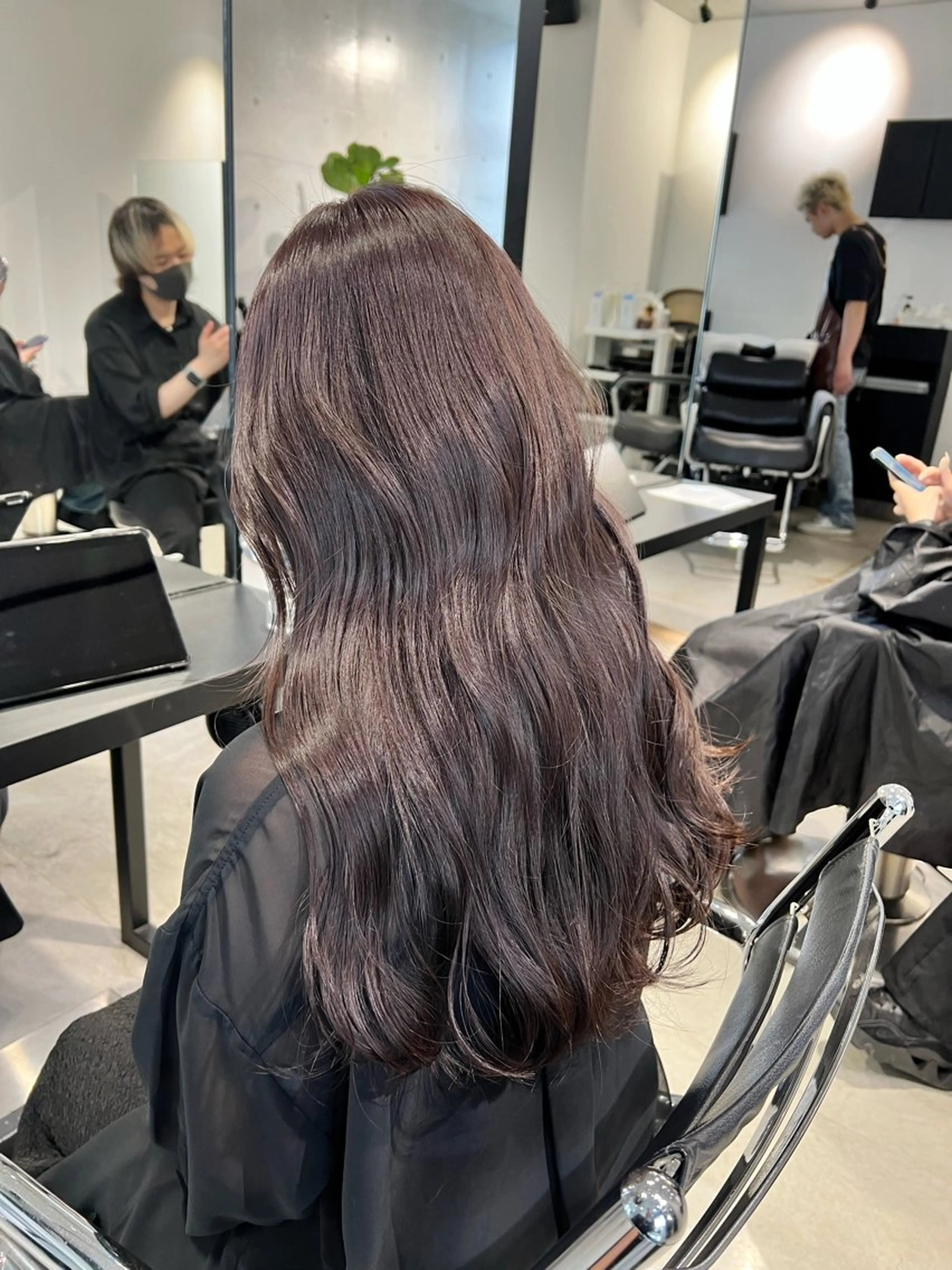 ロング カラー グレージュ ラベンダーカラー ラベンダーグレージュ ラベンダーグレー カット ヘアカラー トリートメント 透明感/艶カラー 🌿KANTAのヘアスタイル