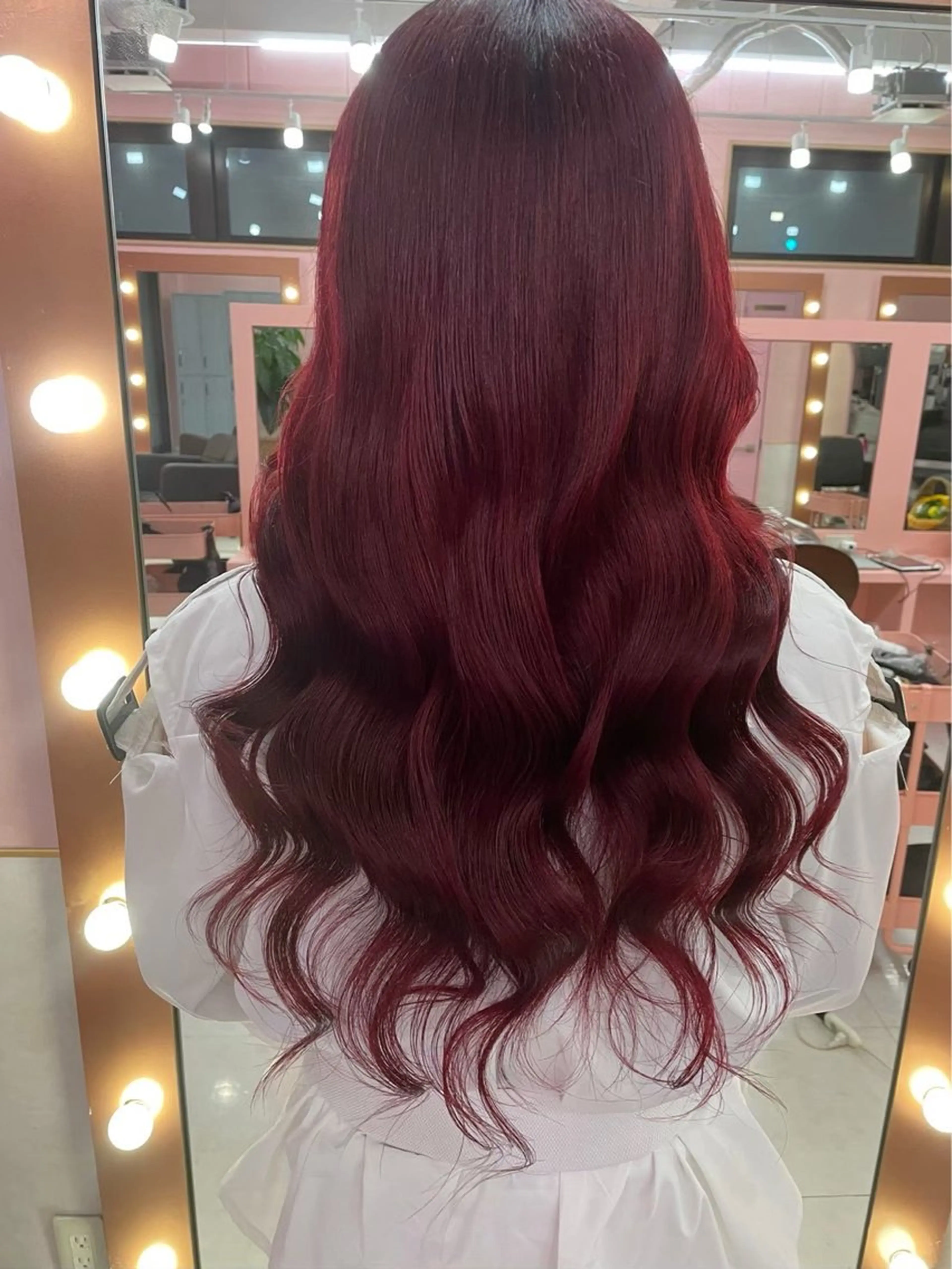 ロング SUZU‎🦋 似合わせ艶カラーのヘアスタイル