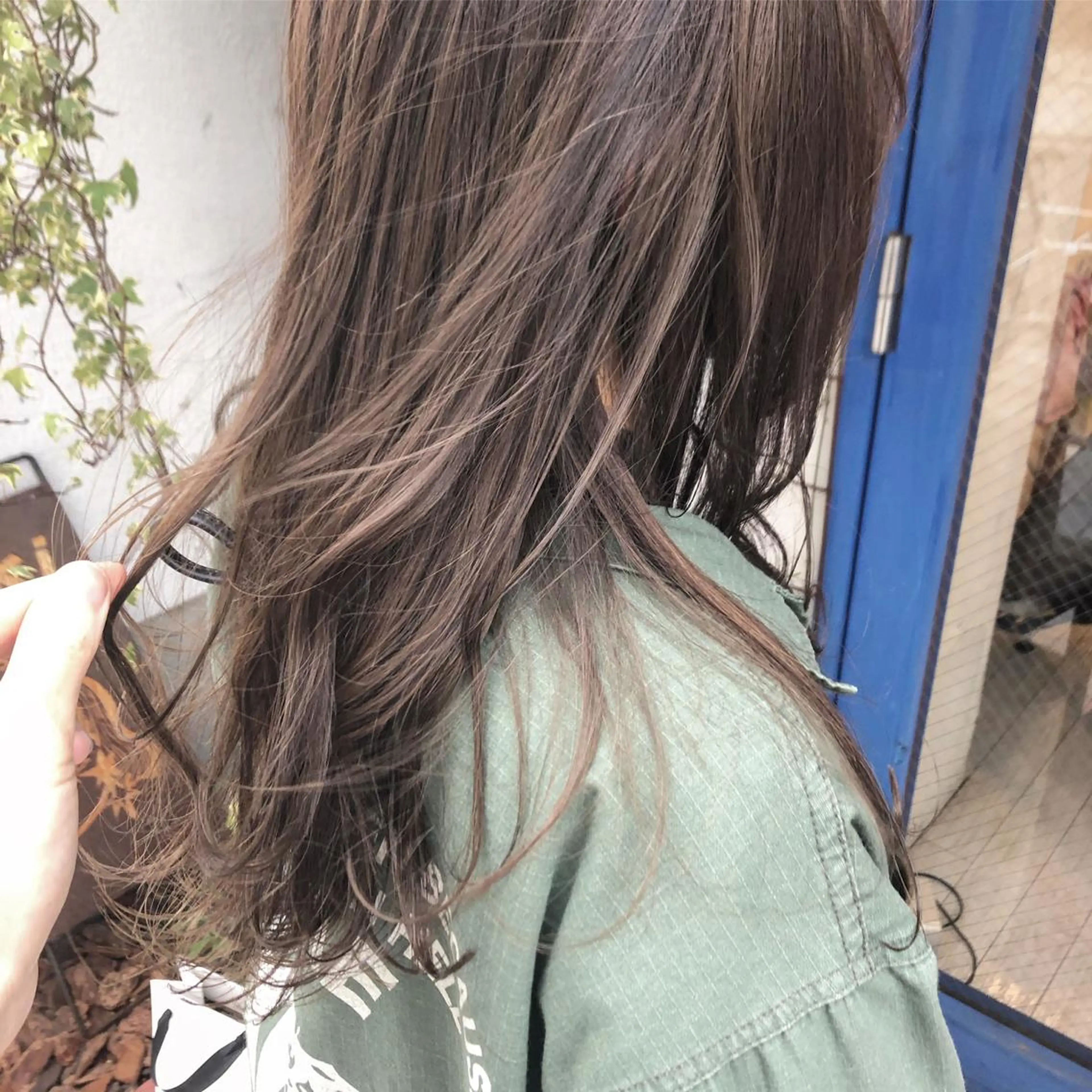 セミロング カラー ヘアアレンジ アッシュ アッシュグレー アッシュグレージュ グレージュ 髪の悩みを解決！ 那須達敦のヘアスタイル