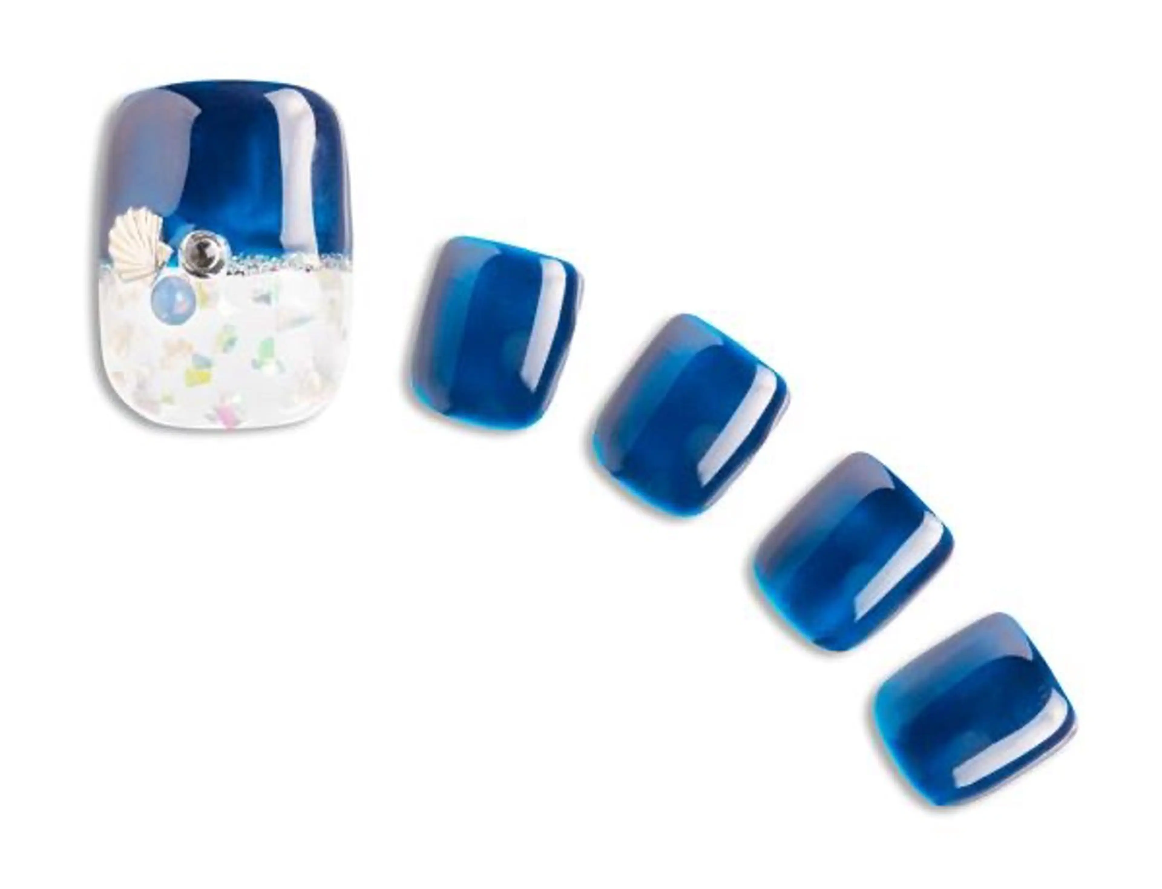 ネイル フットネイル プラスネイル 池袋西口店のネイルデザイン