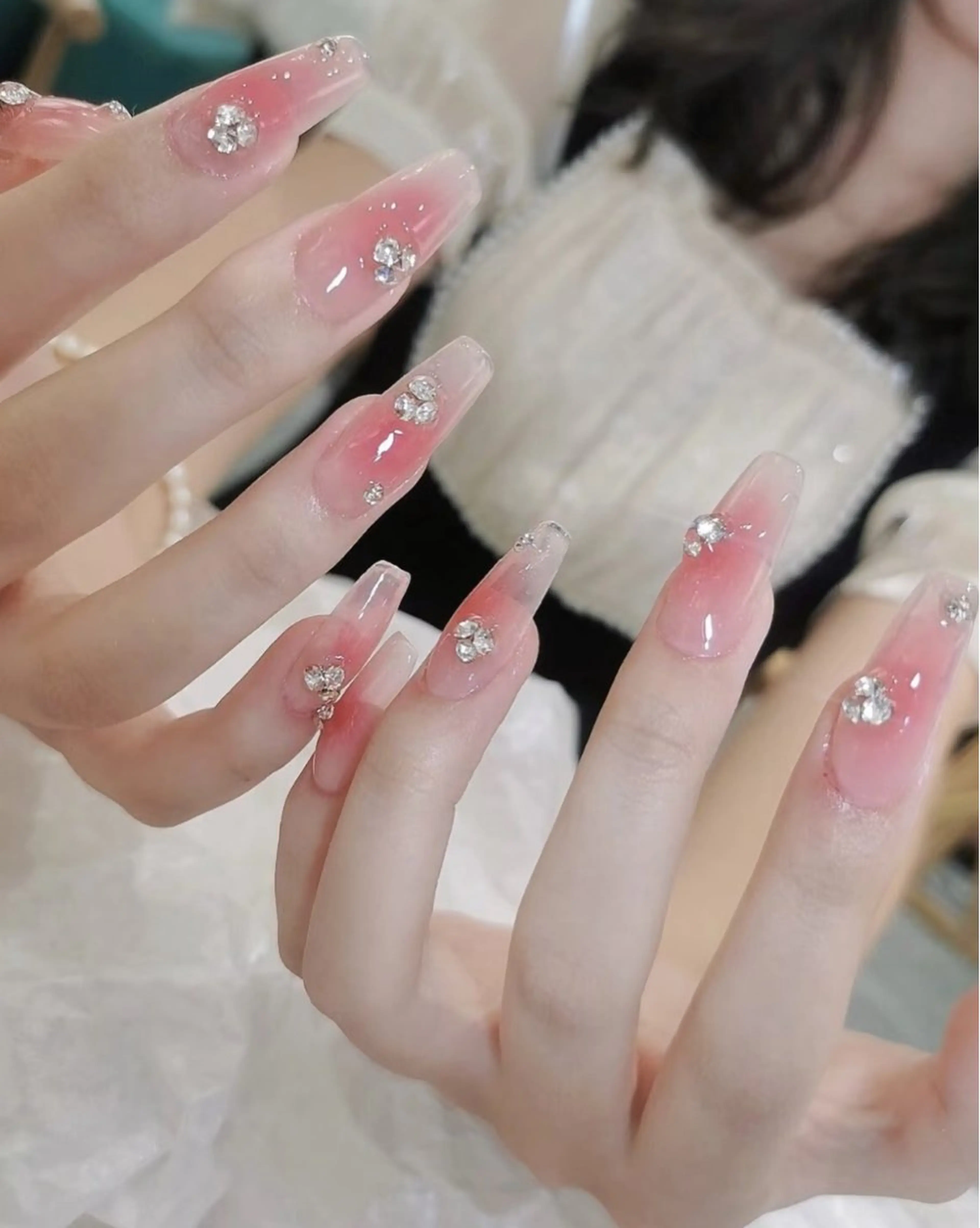 【オフ無し、ケア付き】❣️ワンホンデザイン、ちゅるんチークの写真