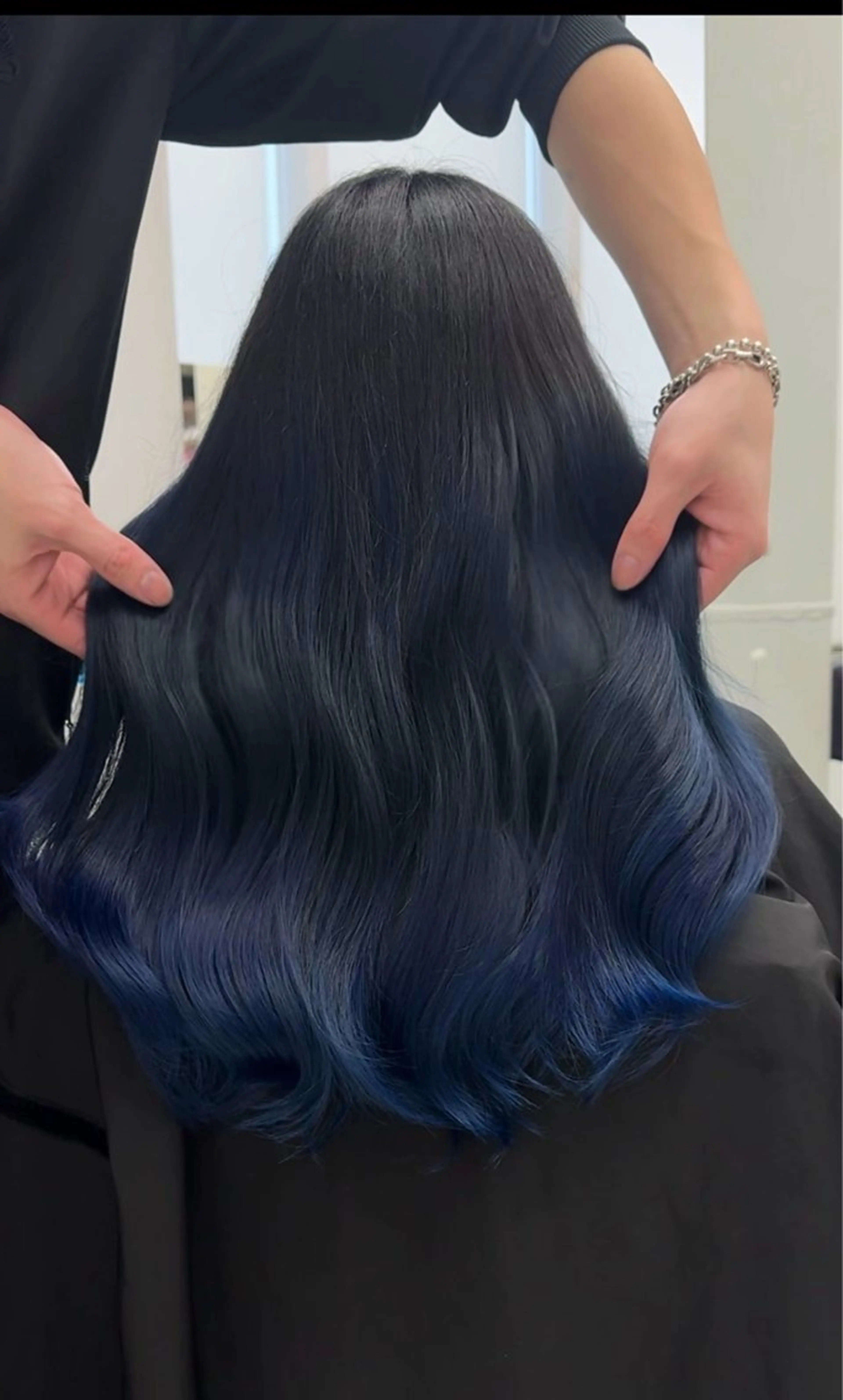 ロング カラー バレイヤージュ ブリーチ ケアブリーチ ダブルカラー ハイライトカラー カット ヘアカラー トリートメント ヘアセット Rikuto/原宿 /バレイヤージュのヘアスタイル