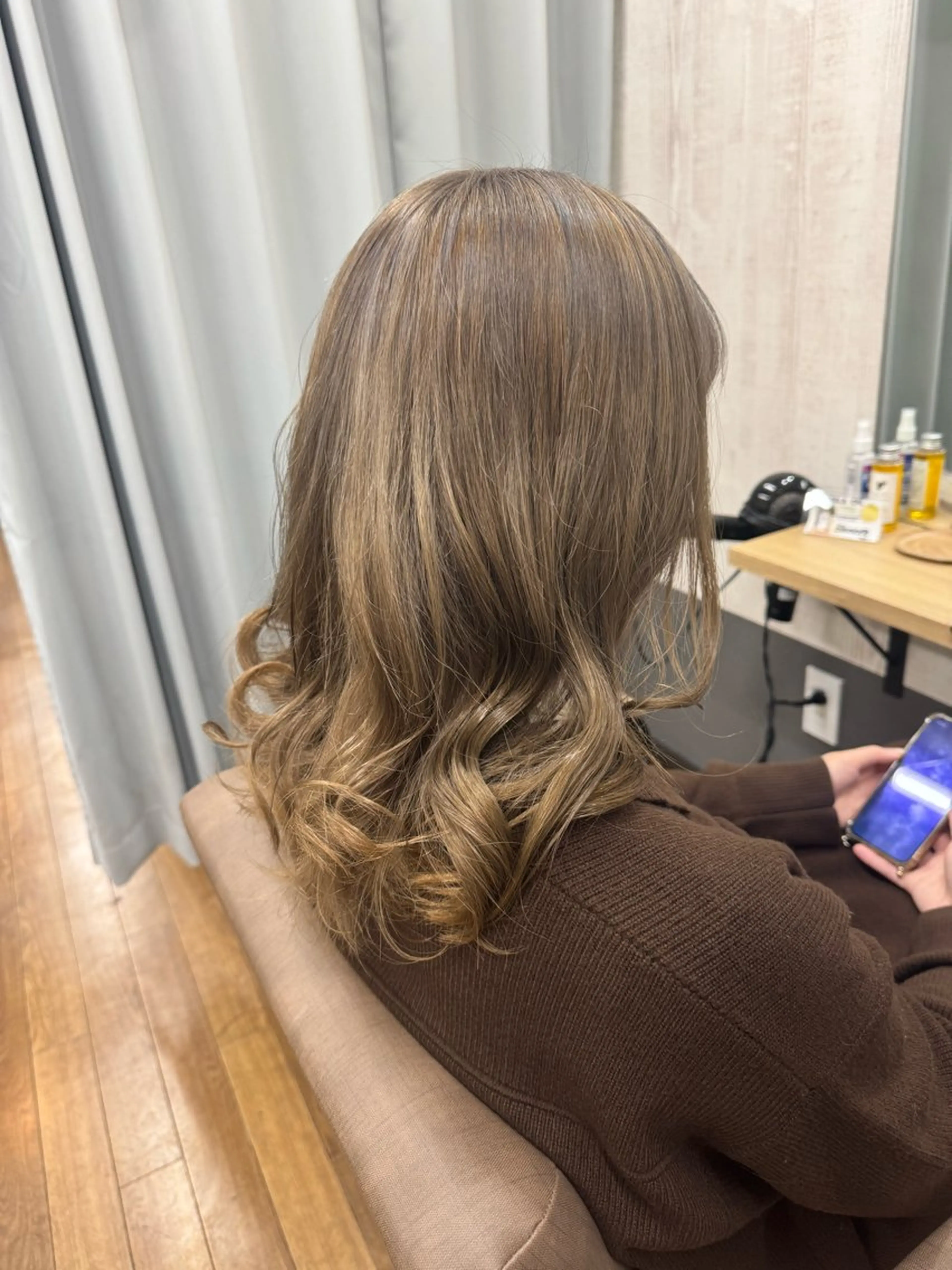 セミロング カット ヘアカラー TELA HAIR 稲毛店　千尋のヘアスタイル