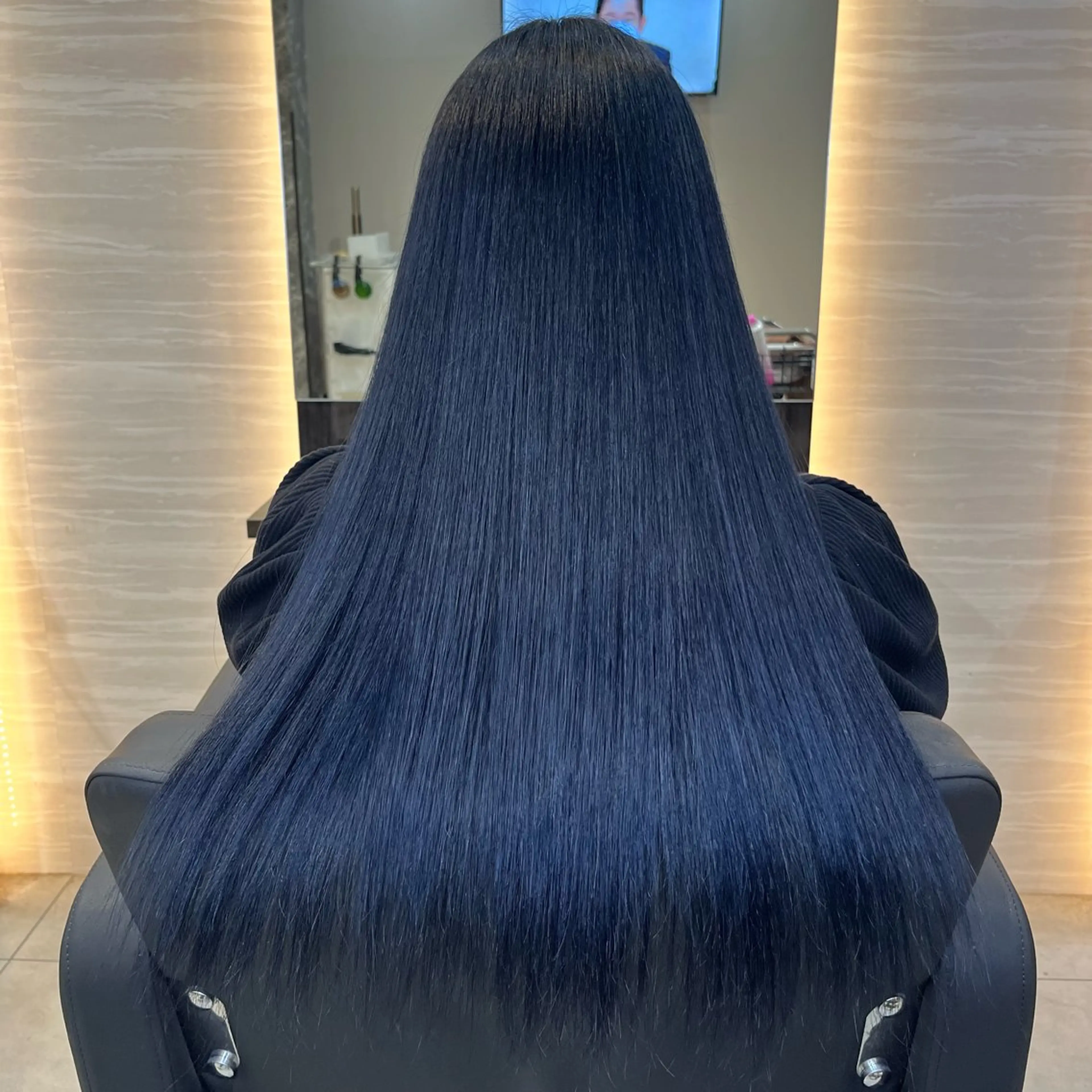 ロング カラー ヘアカラー トリートメント 🌈カラー特化 ハイトーンけいと🌈のヘアスタイル