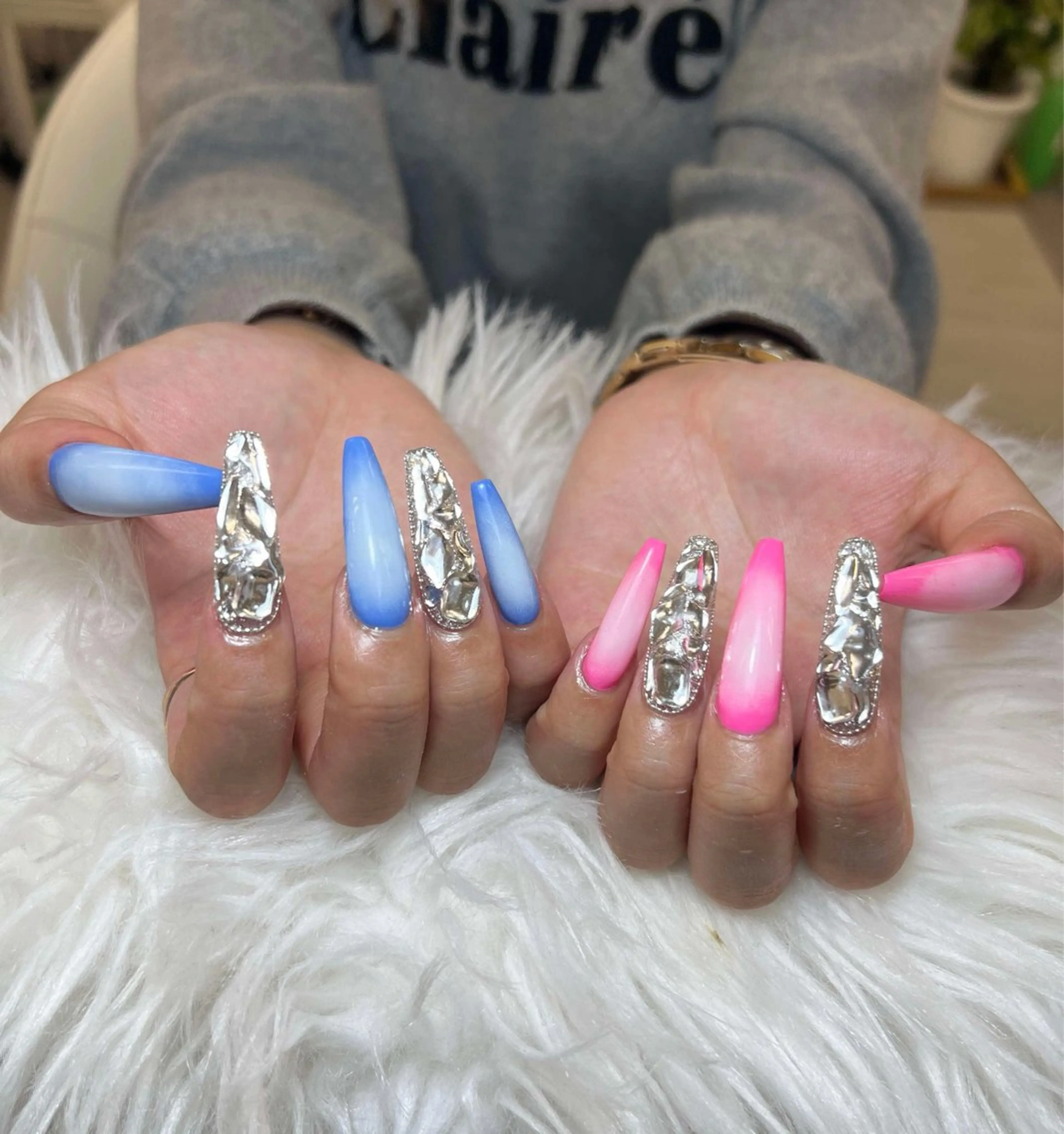 ネイル アートネイル オーロラネイル チークネイル 長さ出し フットネイル Chan nailsのネイルデザイン